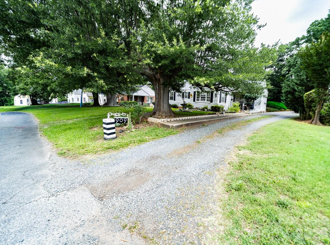 Villa Heights - Residential