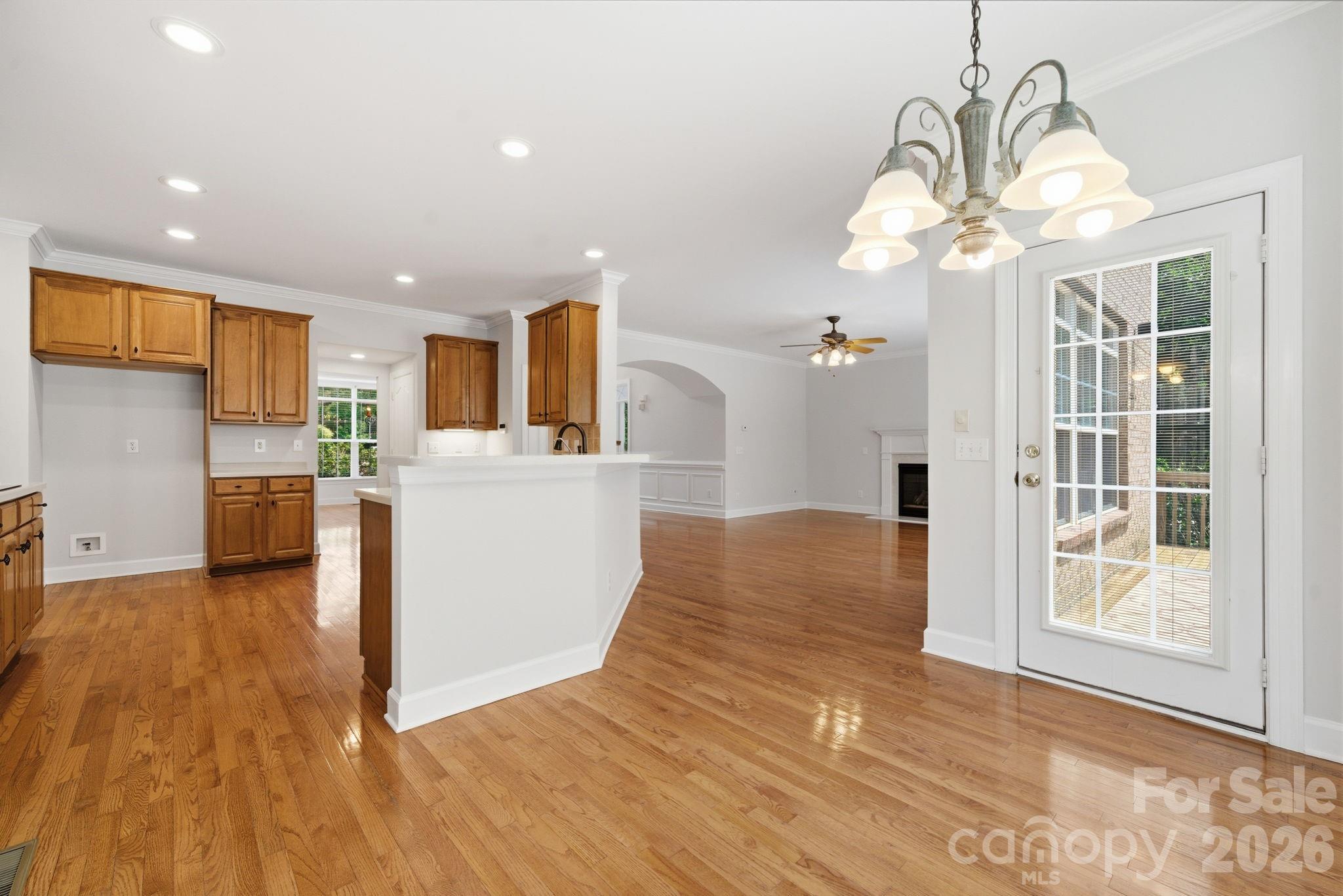 HUNTER OAKS - Residential