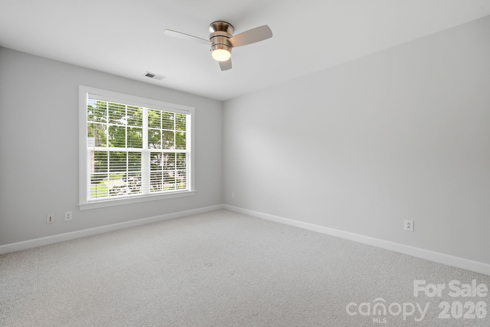 HUNTER OAKS - Residential