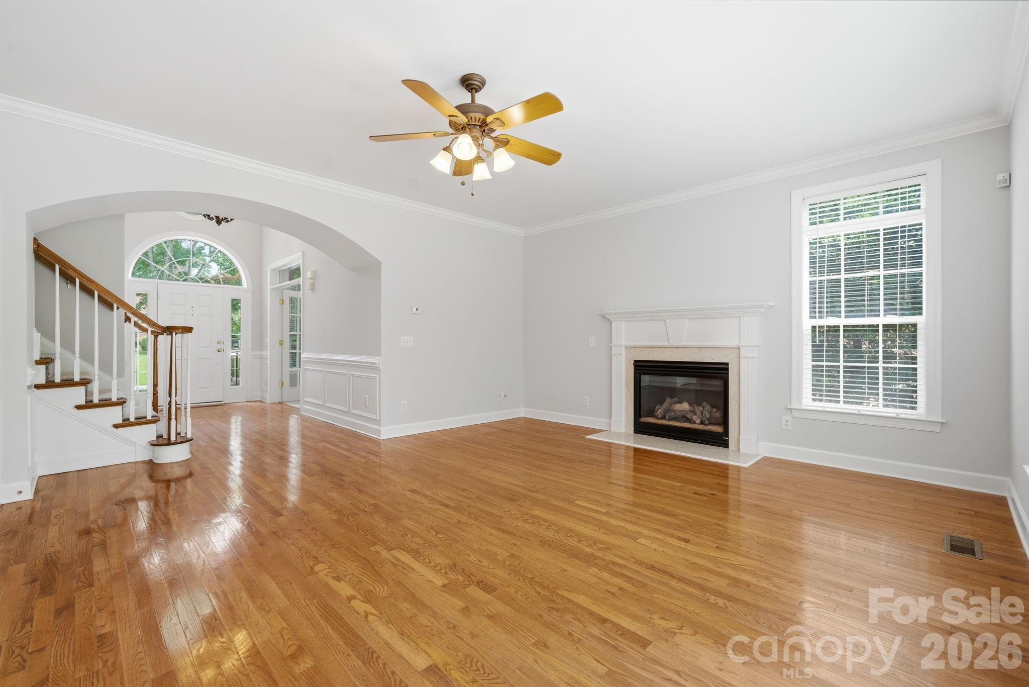 HUNTER OAKS - Residential