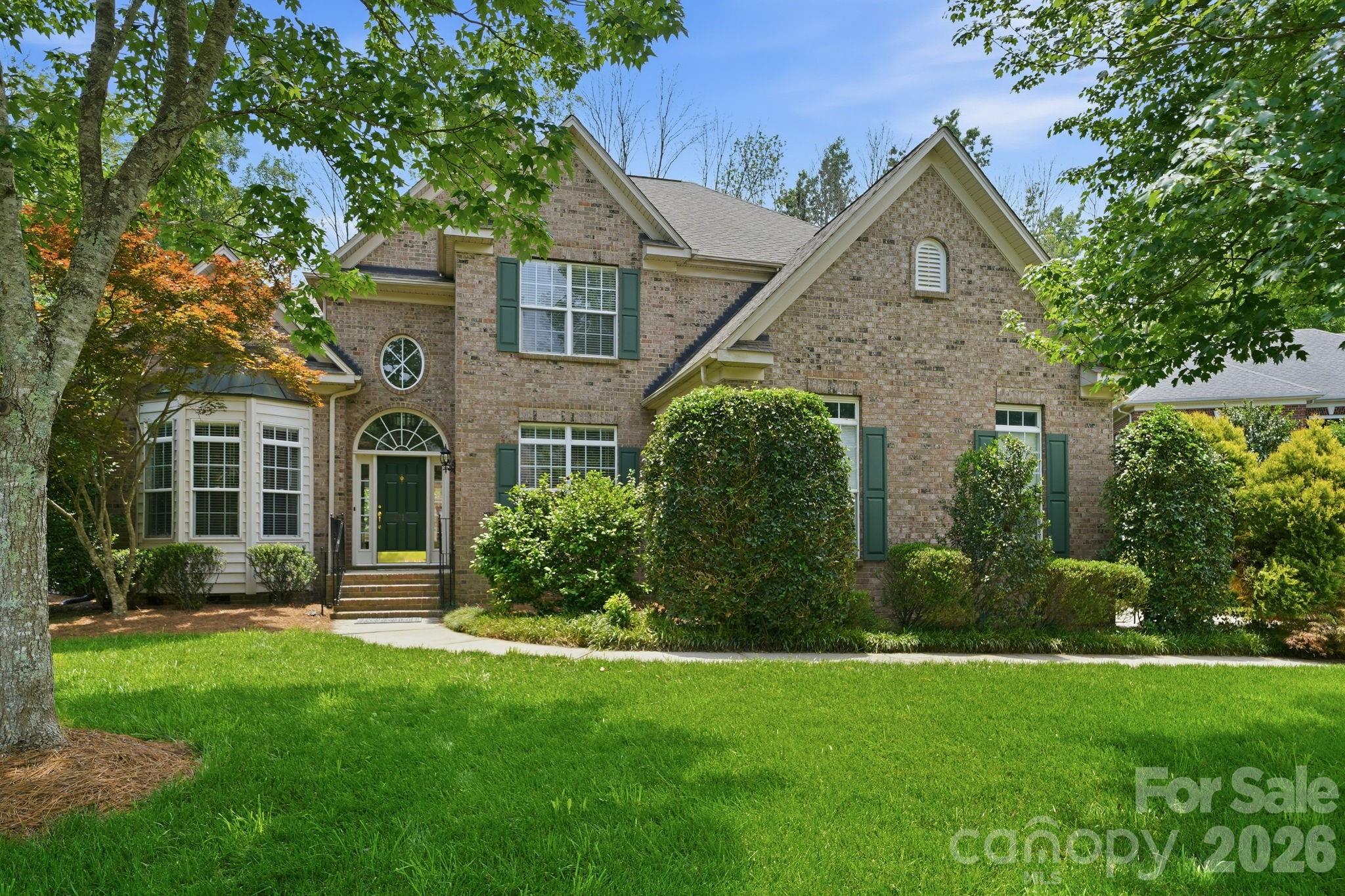 HUNTER OAKS - Residential