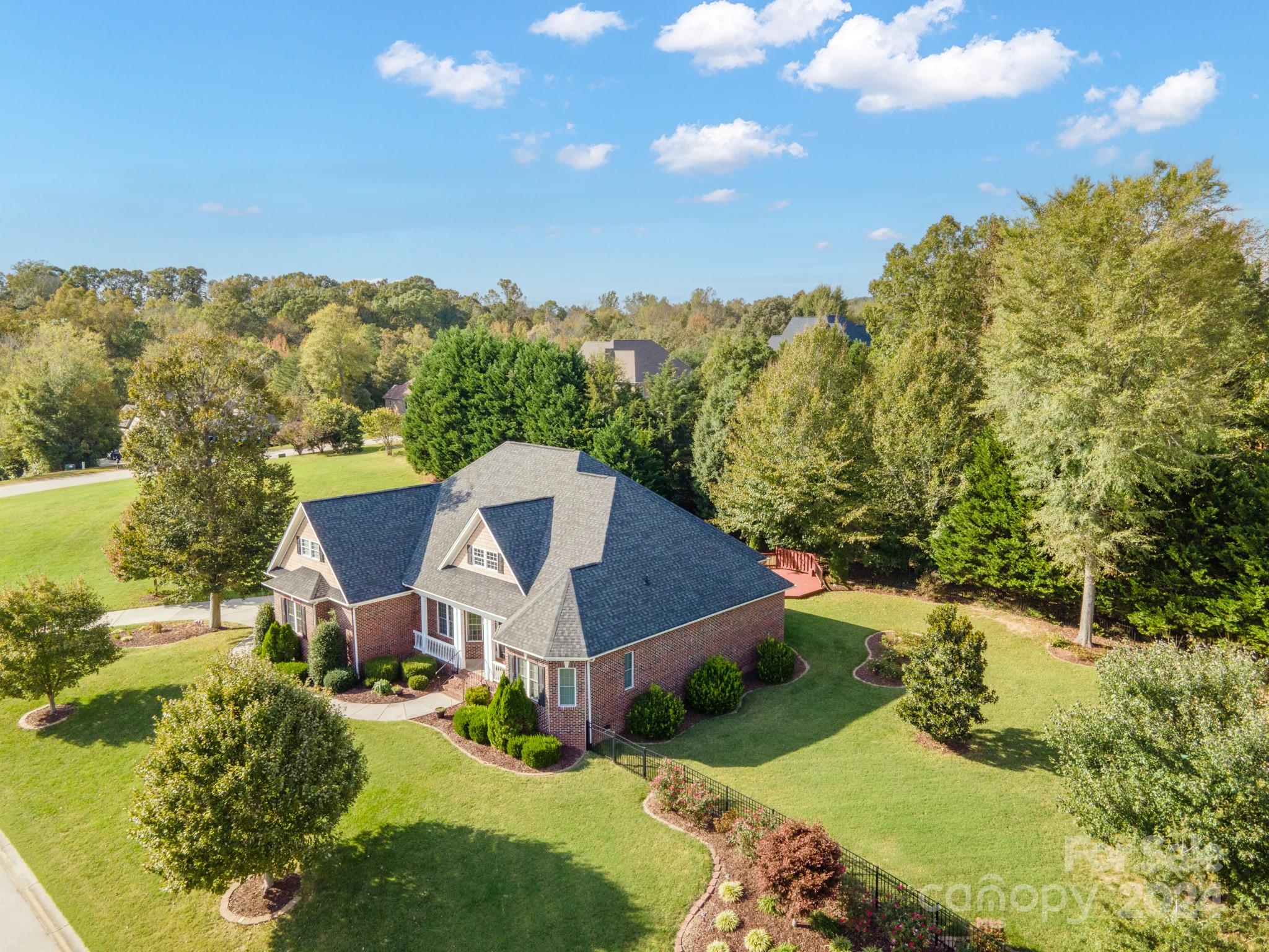 Clarendon Estates - Residential