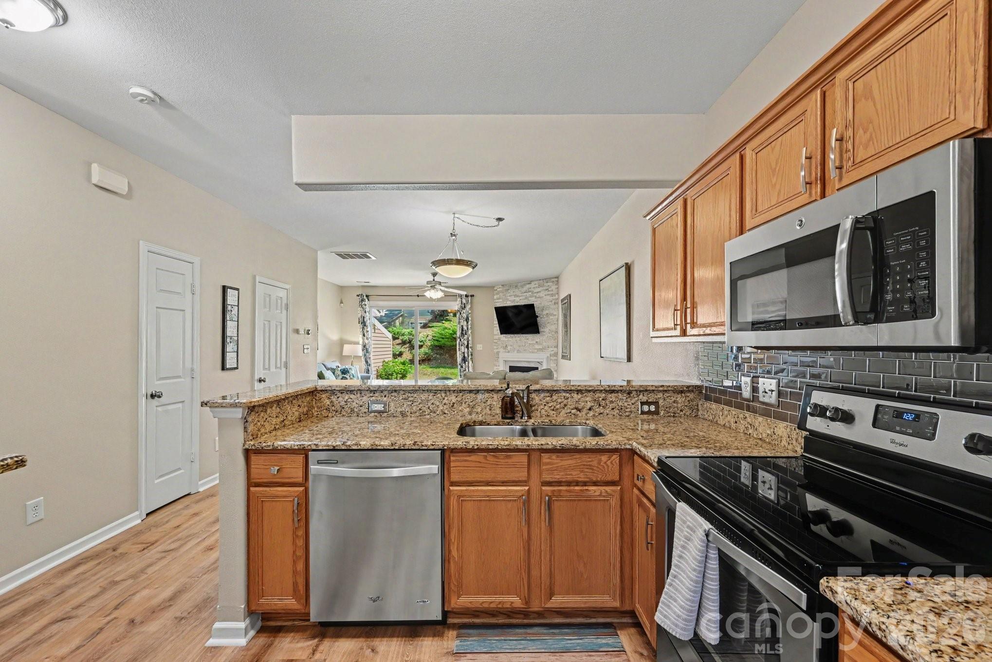 Anthem Townhouse - Residential