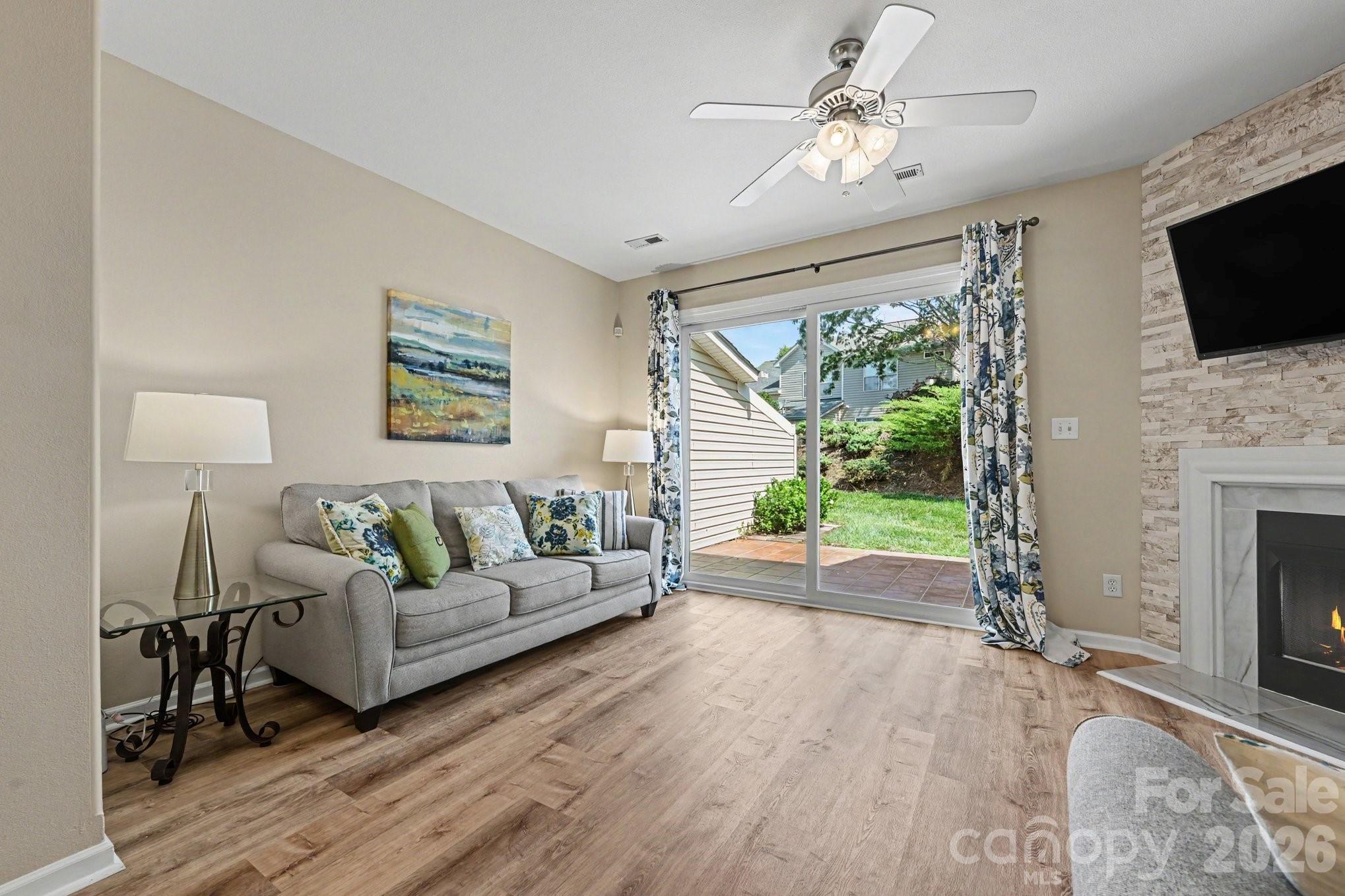 Anthem Townhouse - Residential