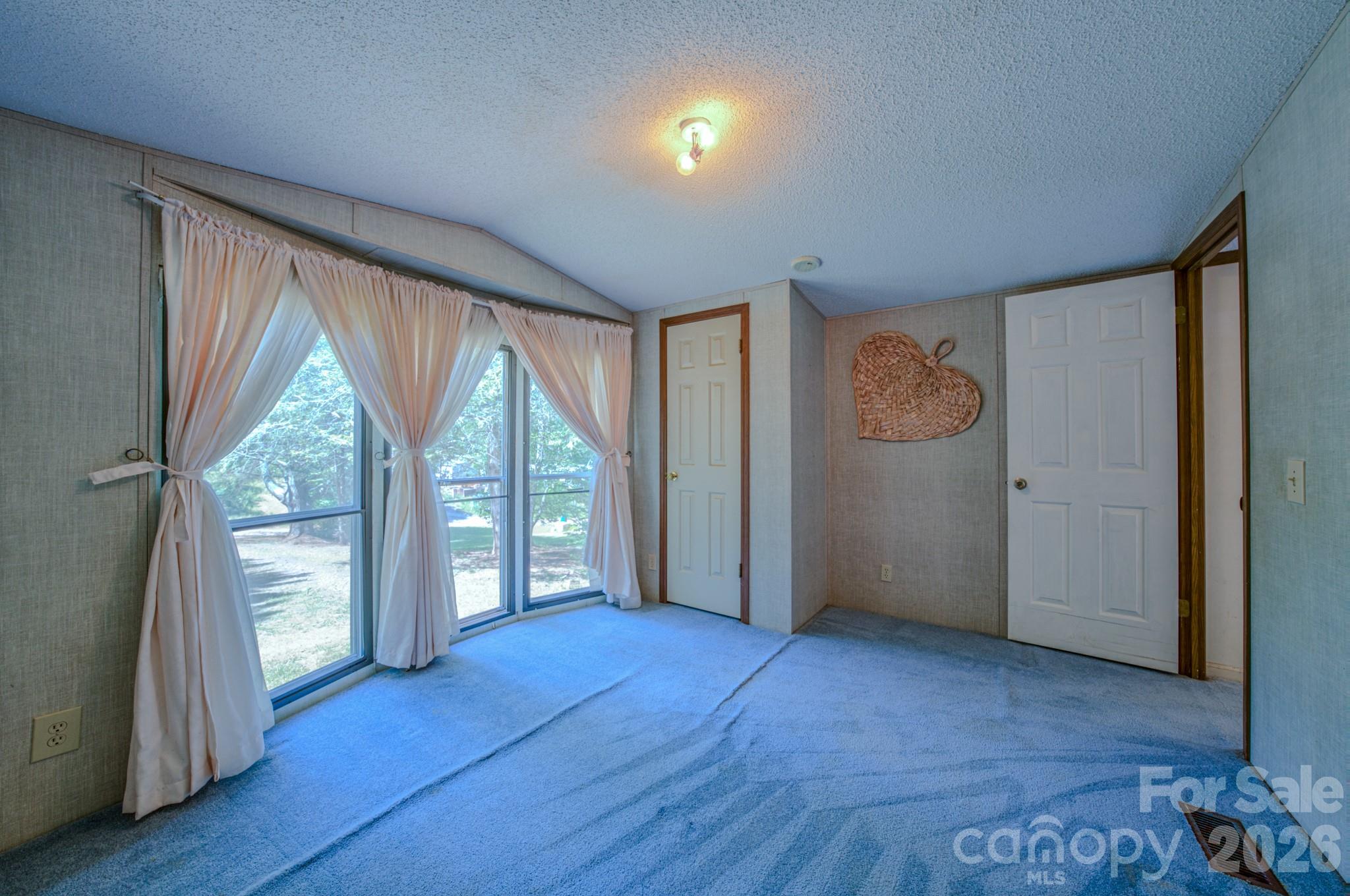 Mountain Estates - Residential