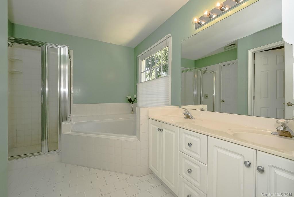 Tega Cay - Residential
