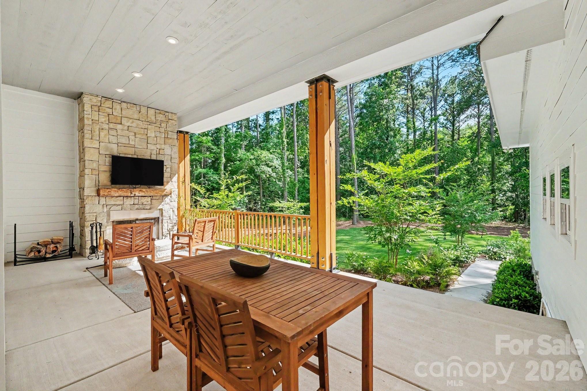 Riverchase Estates - Residential