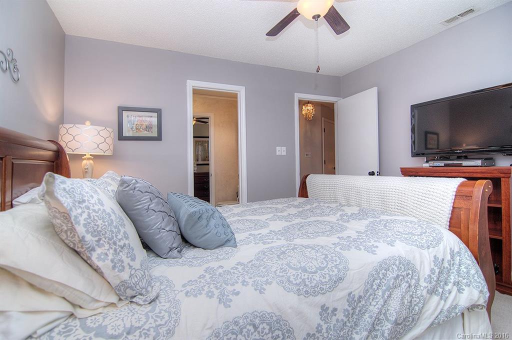 Tega Cay - Residential