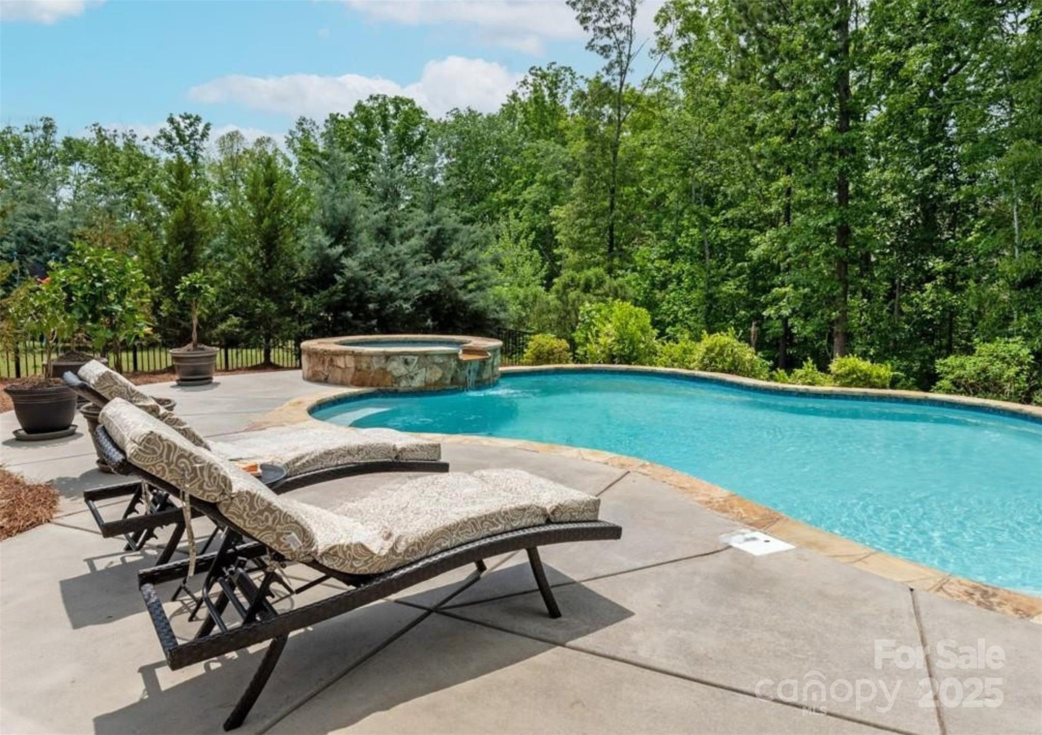 The Retreat at Rayfield - Residential