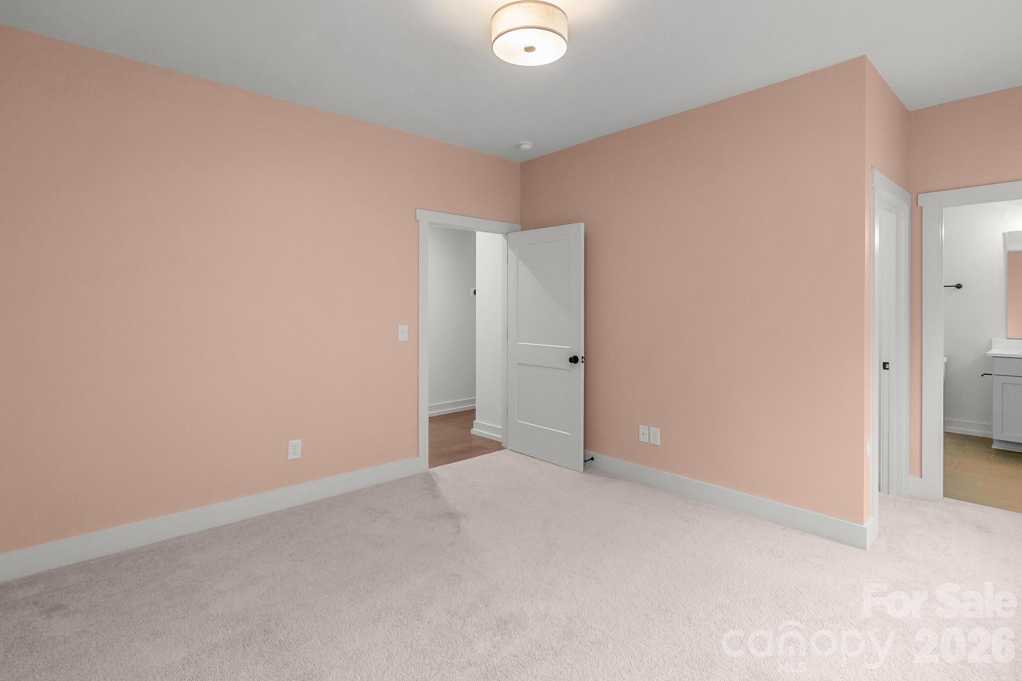 Hawthorne Condominiums - Residential