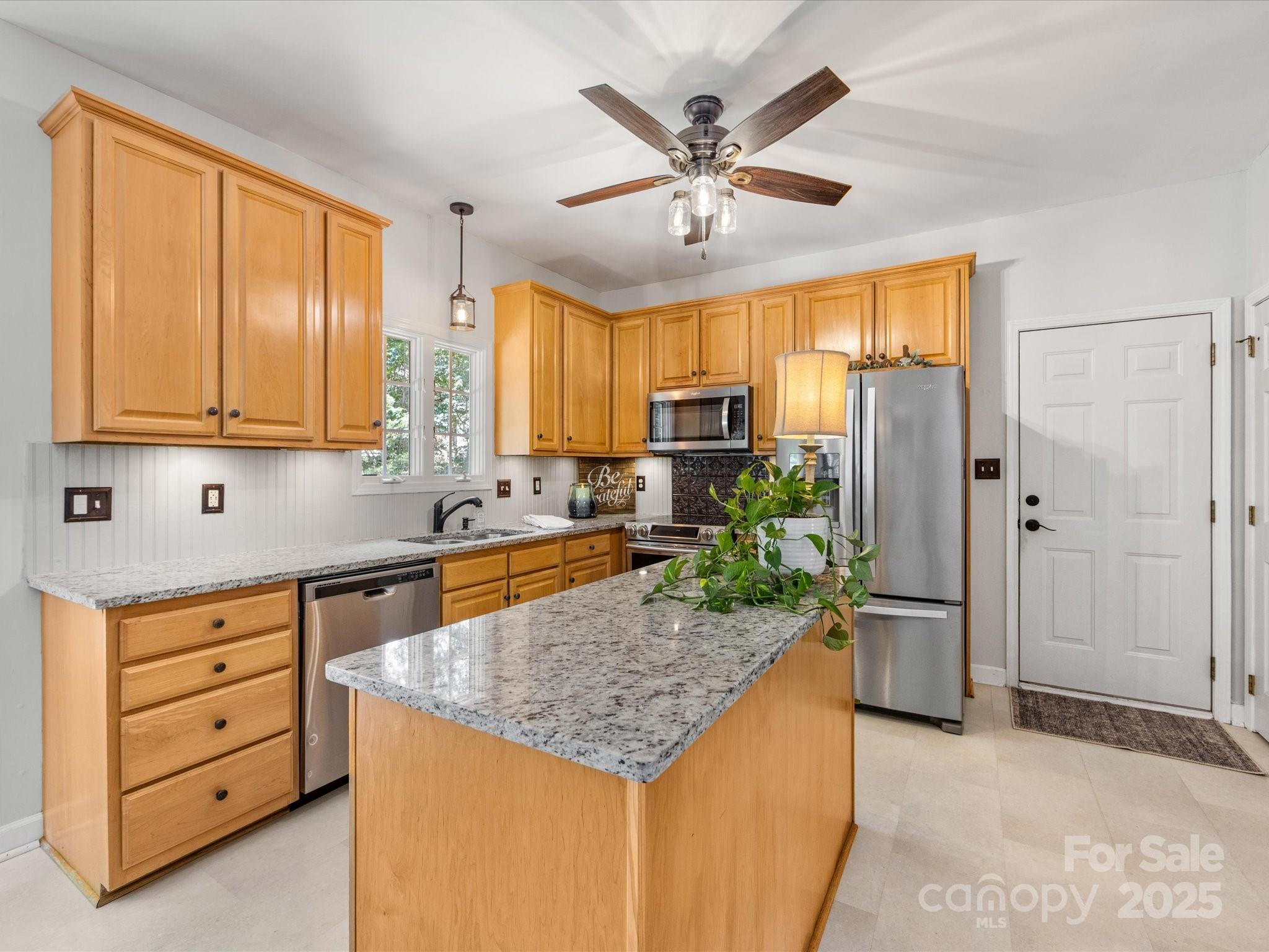 Tega Cay - Residential