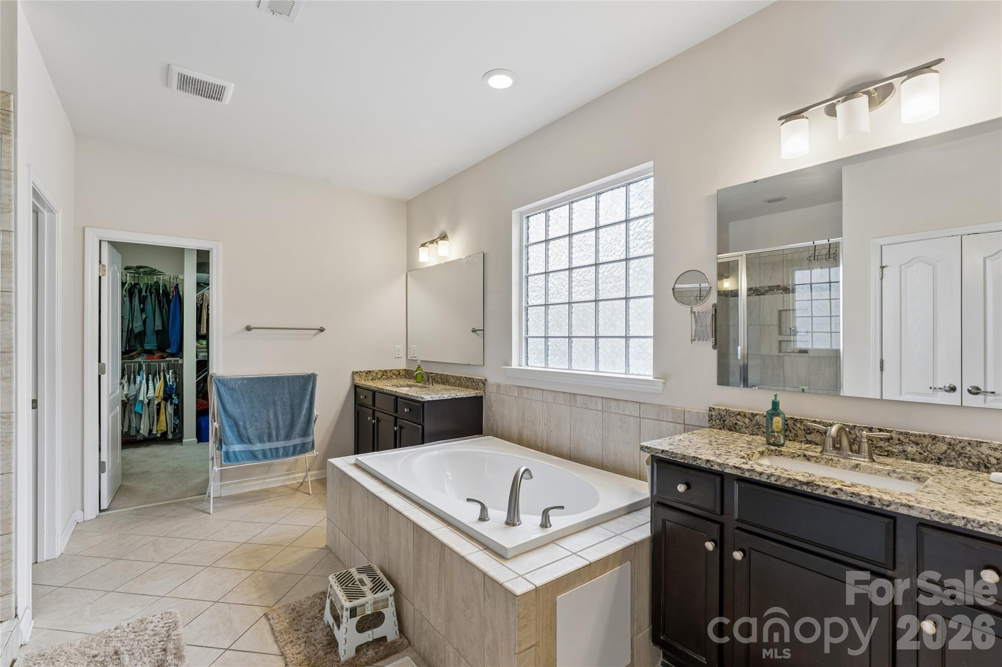 Brookvue - Residential