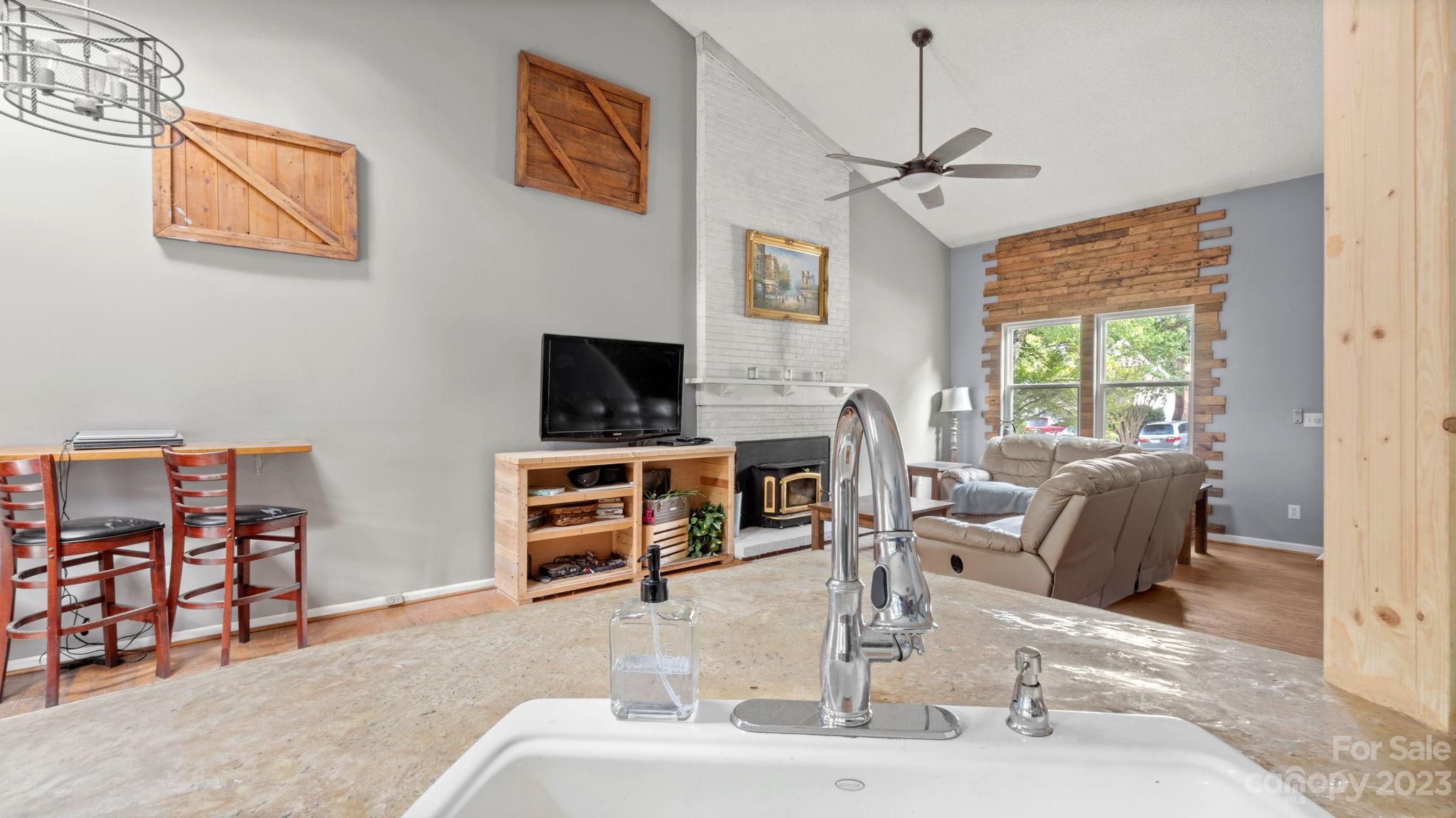 Steele Oaks - Residential