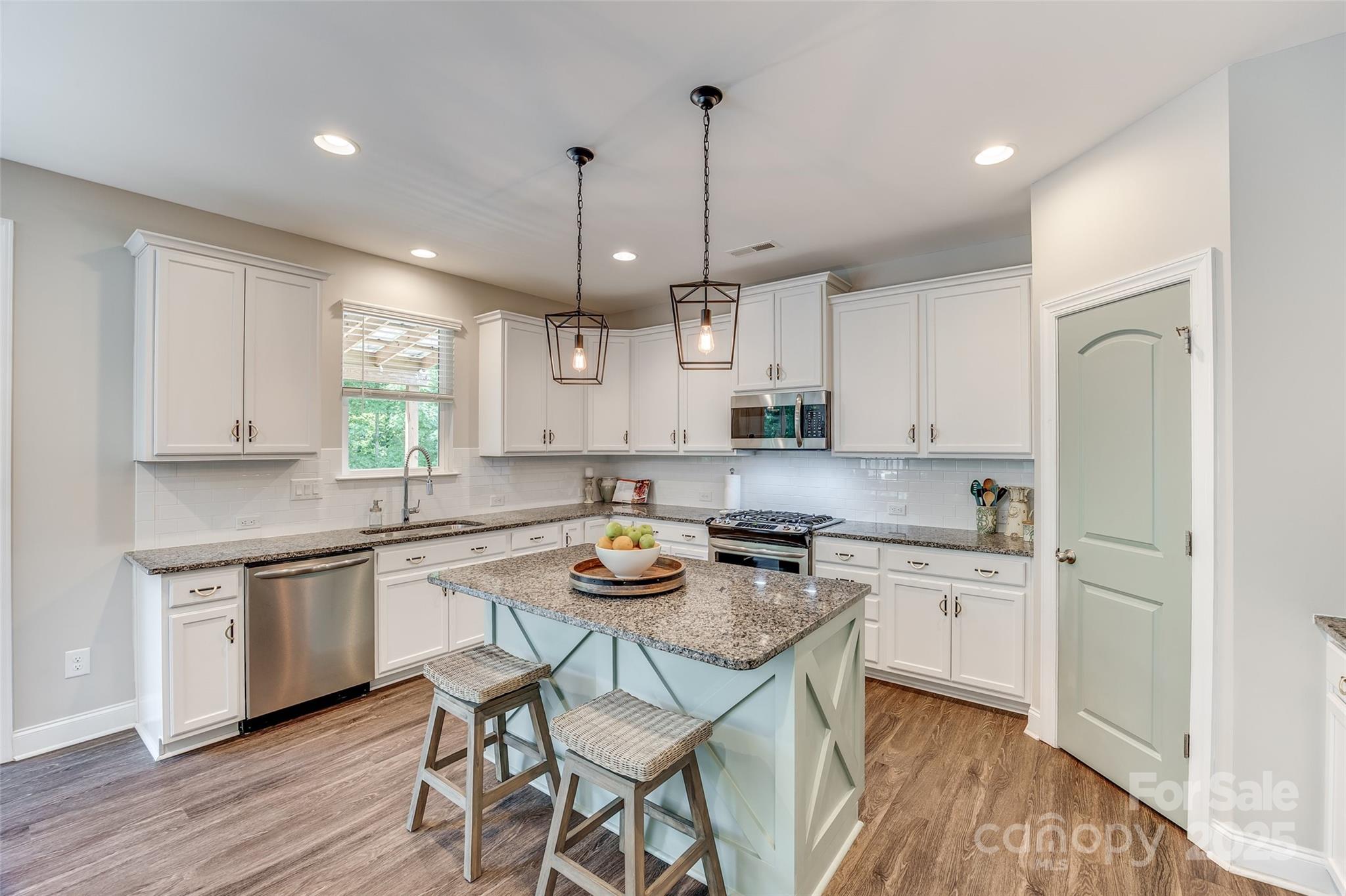 Woodlands Creek - Residential