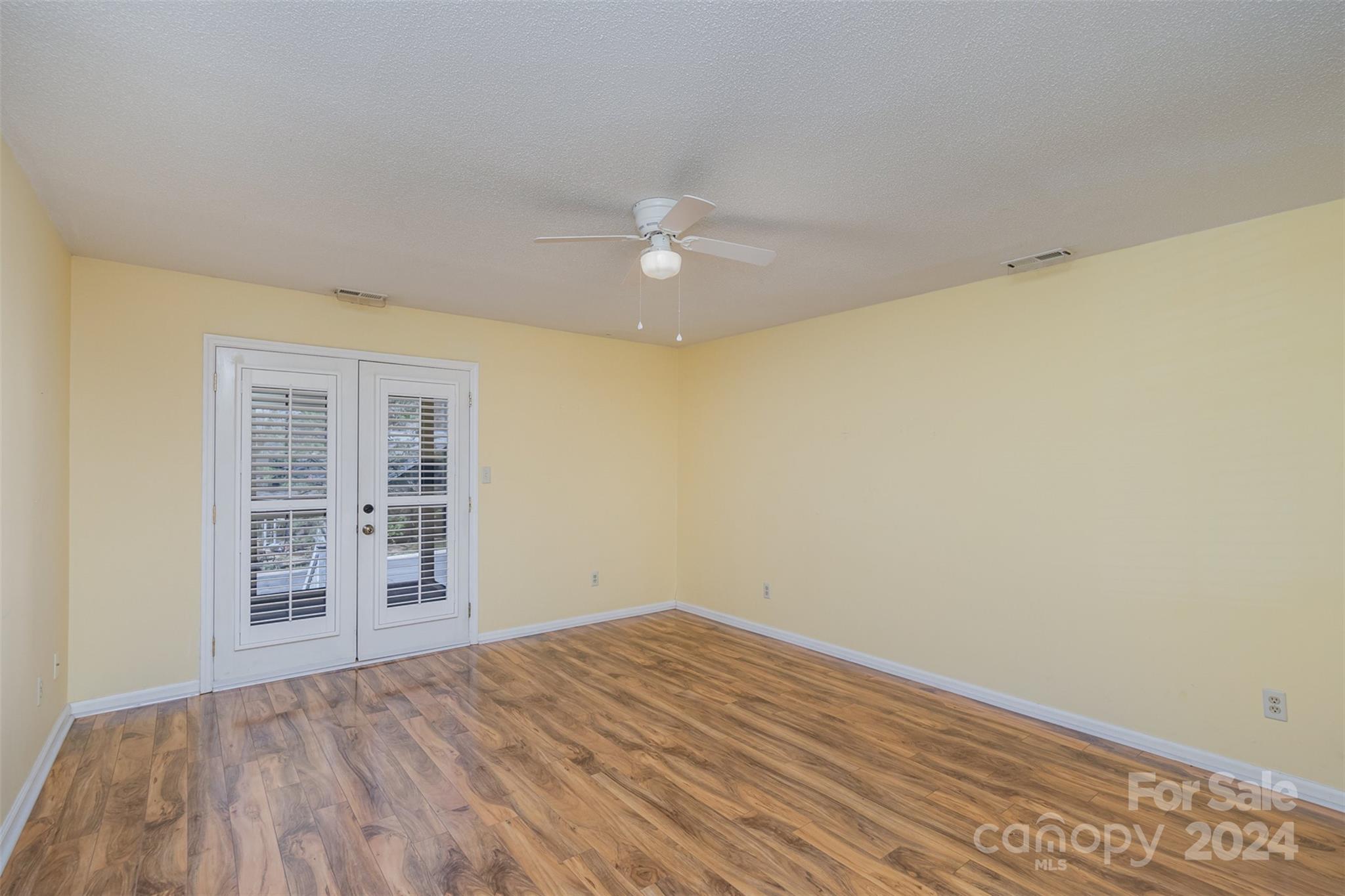 Ashbrook - Residential