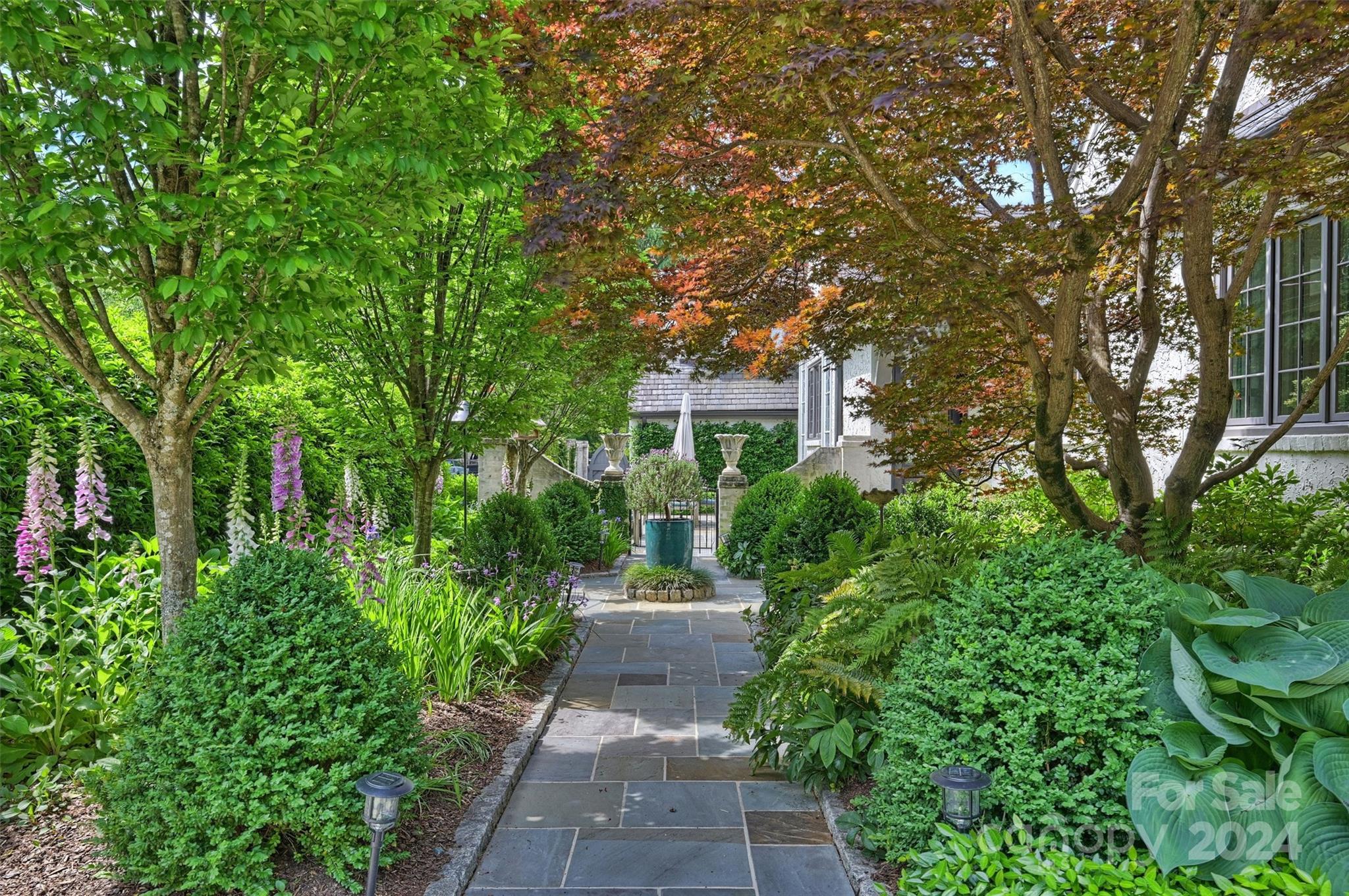 Myers Park - Residential