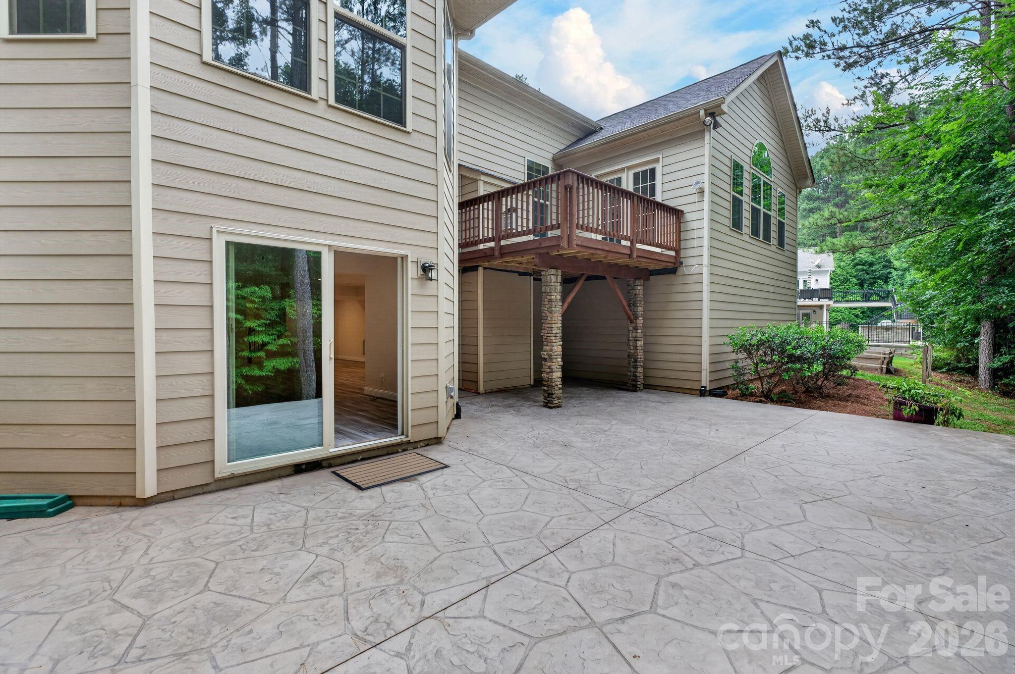 Falls Cove - Residential