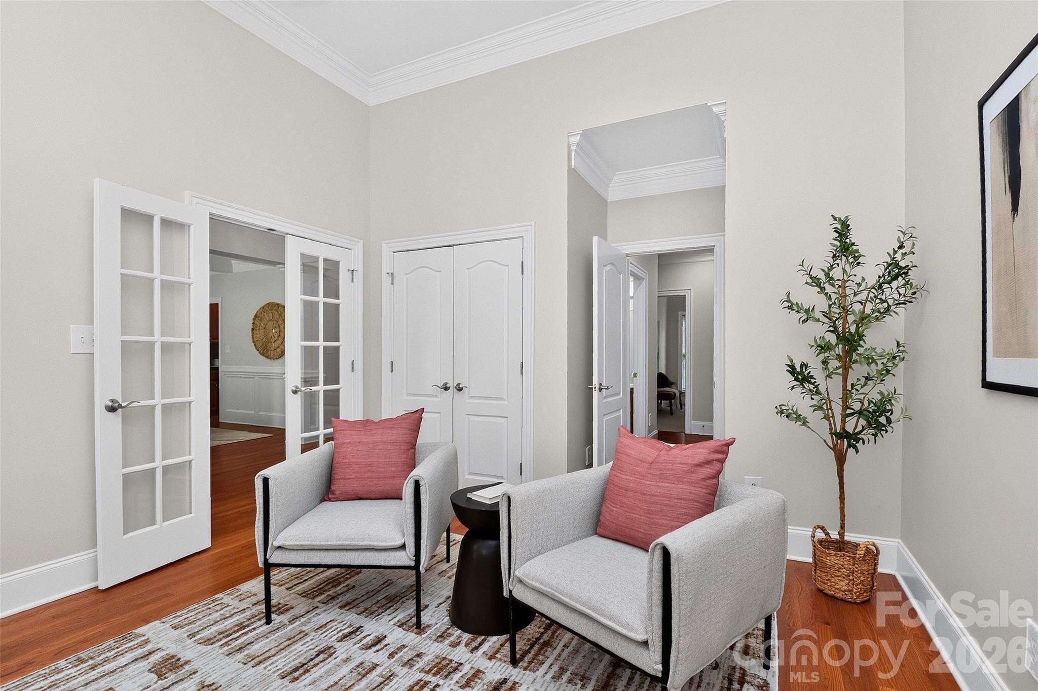 Queens Gate - Residential