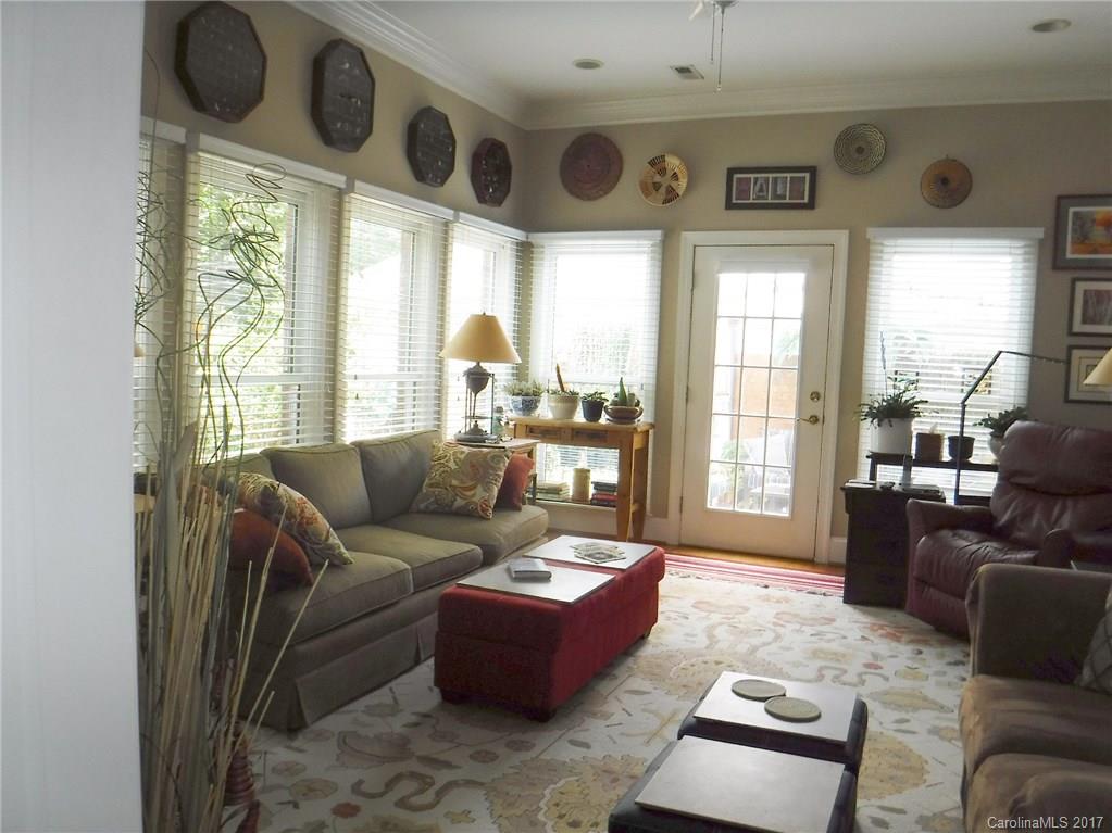 Laurel Creek - Residential