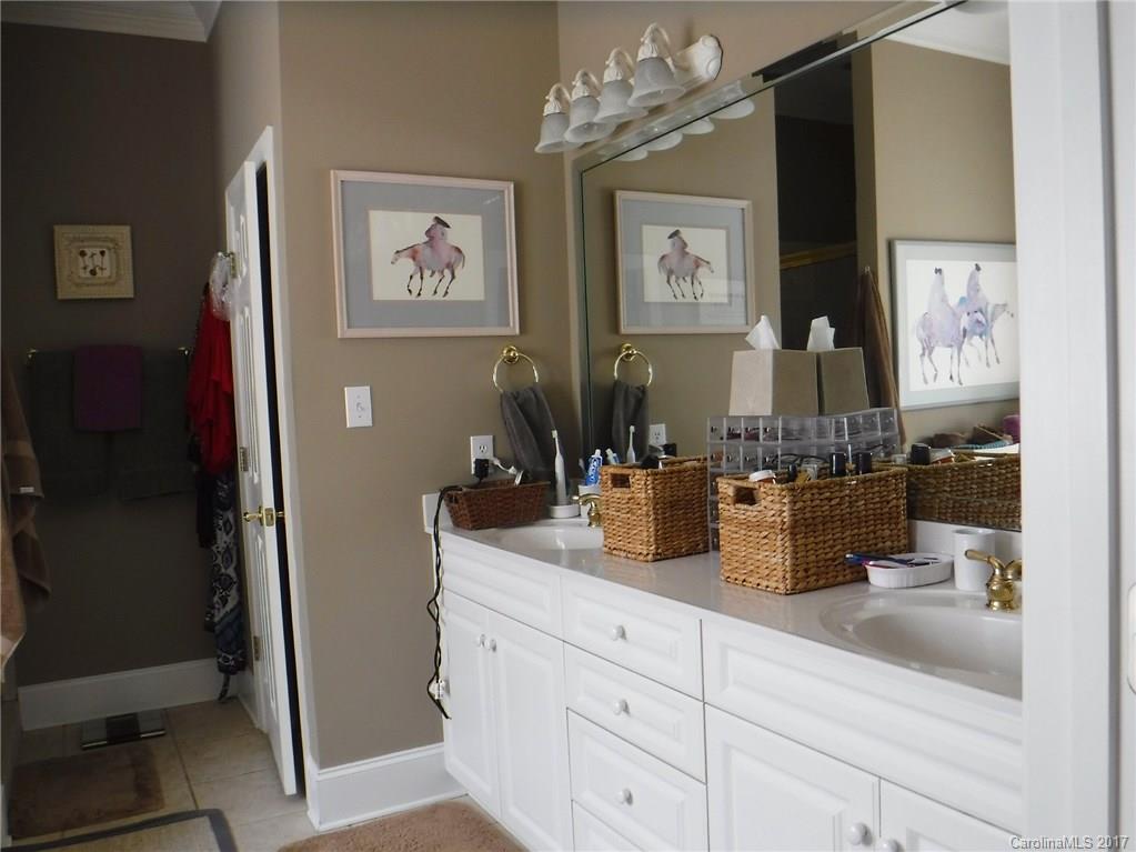 Laurel Creek - Residential