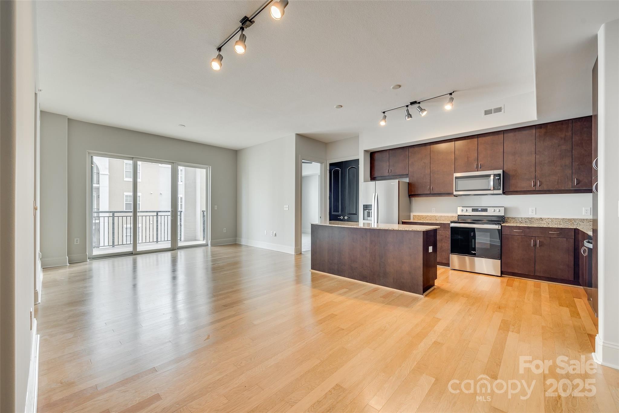 Piedmont Row - Residential
