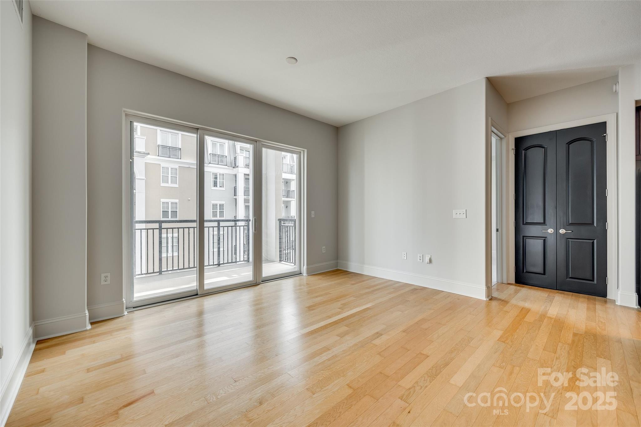 Piedmont Row - Residential