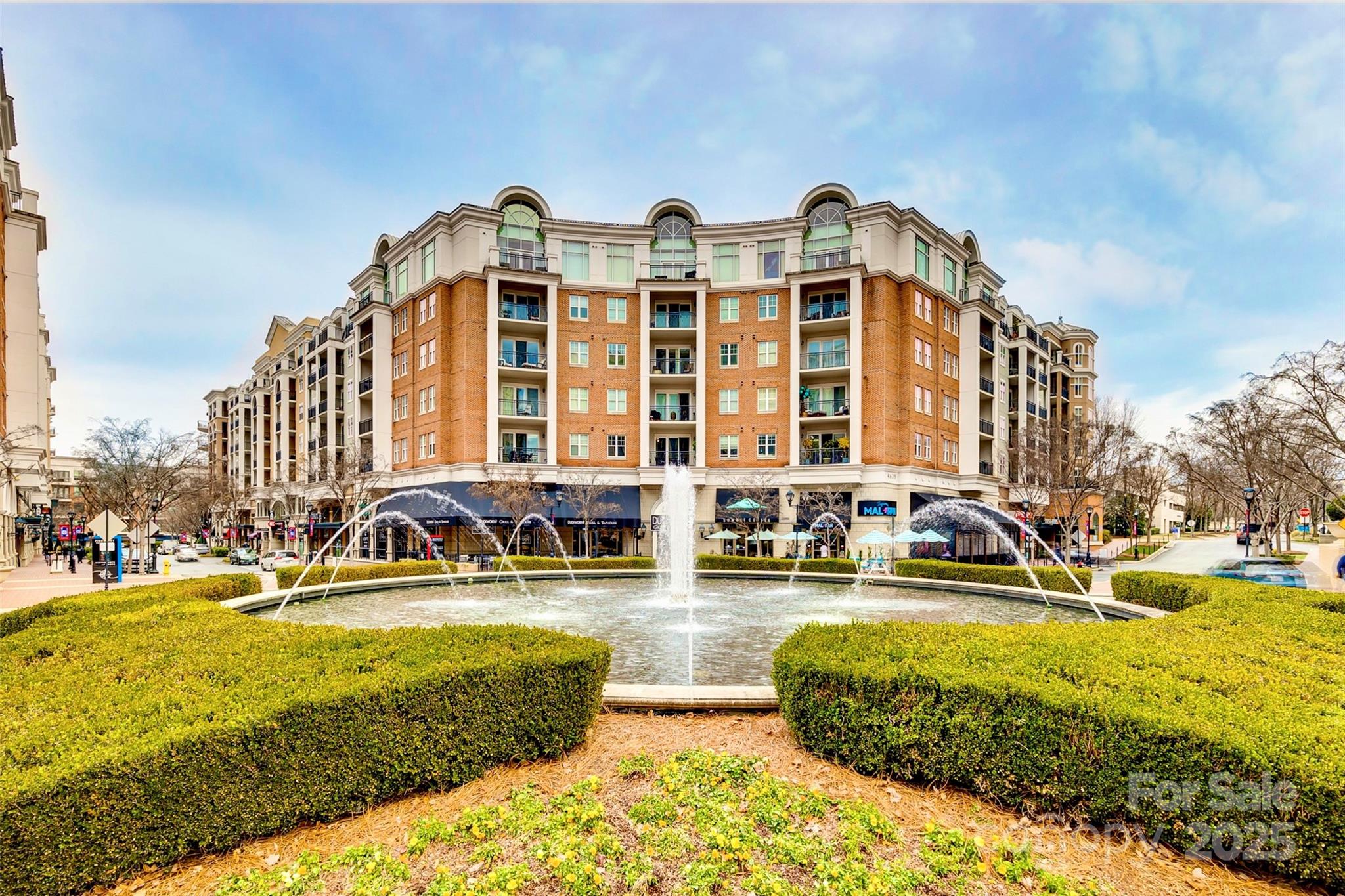 Cash, non-QM only loan required, or owner financing available. Welcome home to this beautiful and warm 2-bedroom, 2-bathroom condo located in Charlotte, NC. Boasting a bright and open floor plan, this residence features a spacious living room with large windows & natural light. The kitchen is complete with new stainless-steel appliances, and a kitchen island with the dual purpose of using it for casual dining. The primary bedroom offers an en-suite bathroom featuring a massive walk-in closet. The 2nd bedroom is equally inviting, perfect for guests or a home office. Step outside to your private balcony, where you can enjoy stunning views and your morning coffee. Situated in the South Park community, residents enjoy access to amenities such as a private pool and proximity of location to dining, shopping, and entertainment options. This condo offers urban living at its finest. Ask agent about additional storage unit for sale. Don’t miss this opportunity—schedule your tour today!