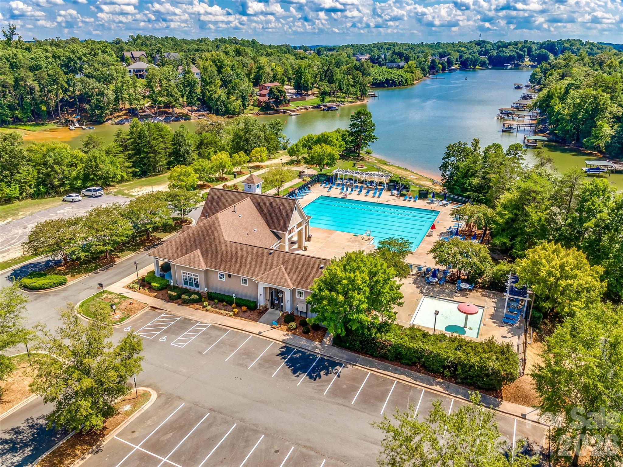Lakeshore - Residential