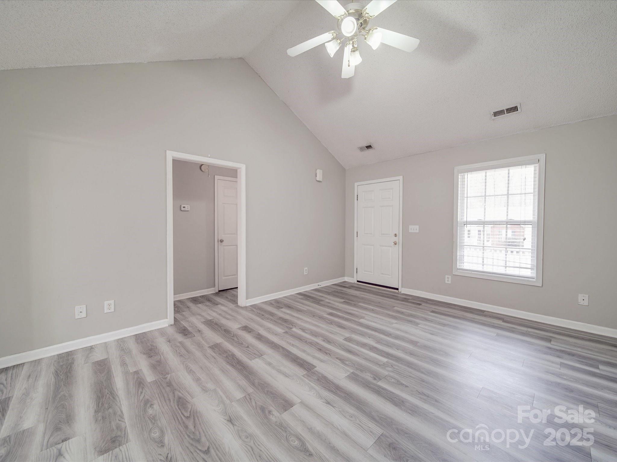 Avery Lake - Residential