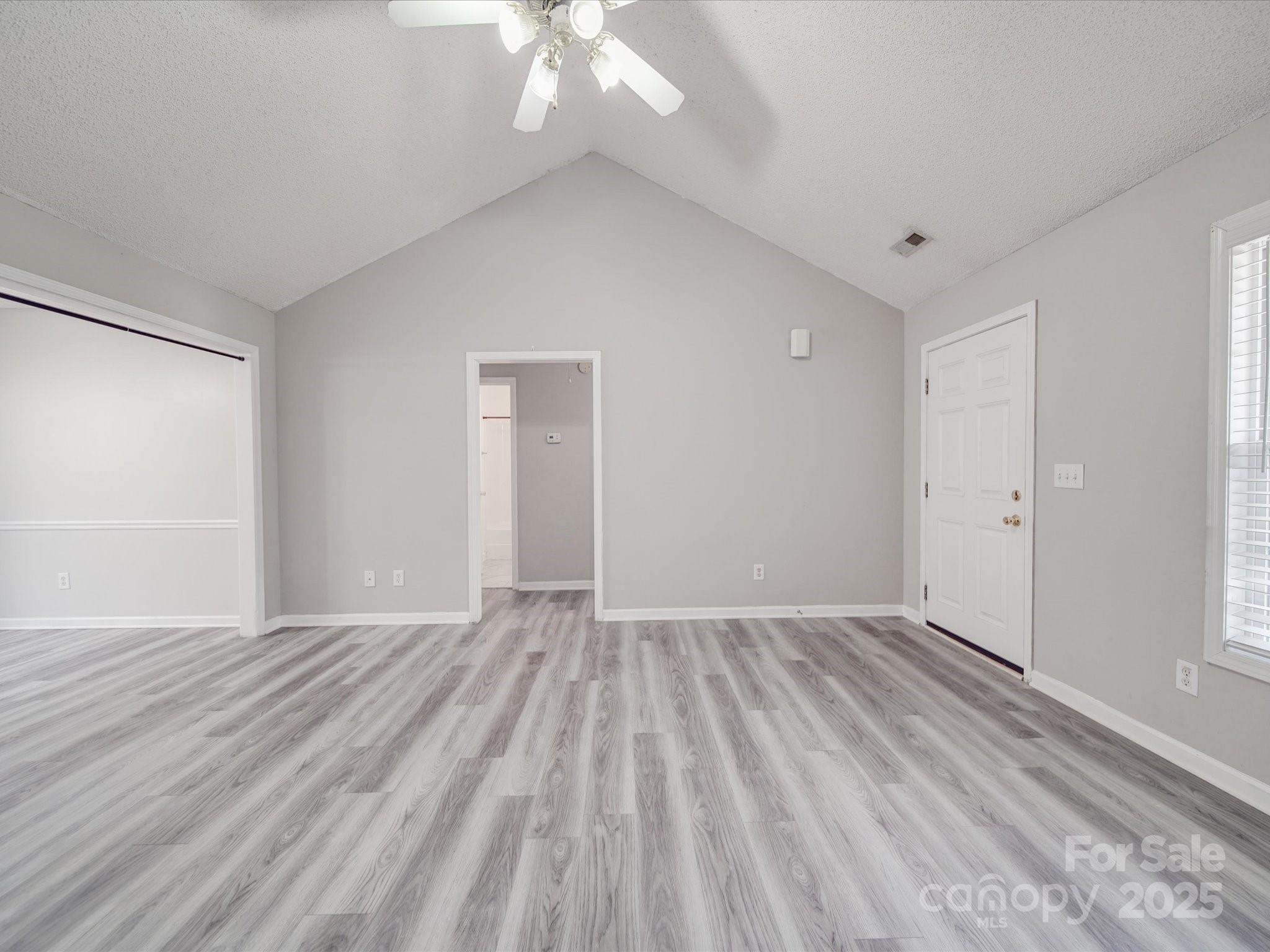 Avery Lake - Residential