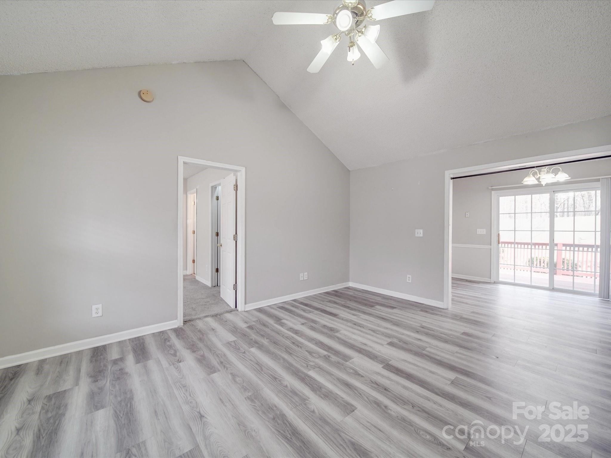 Avery Lake - Residential