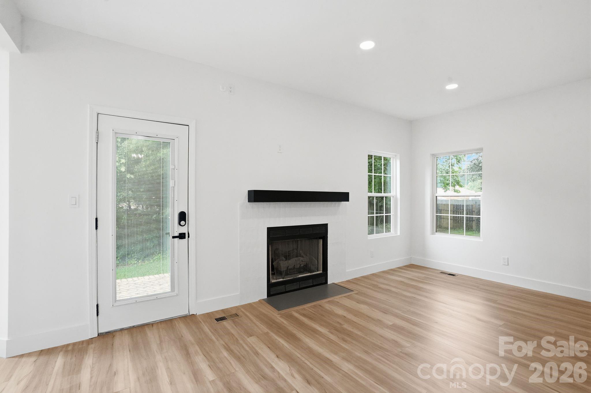 Cedar Cove - Residential