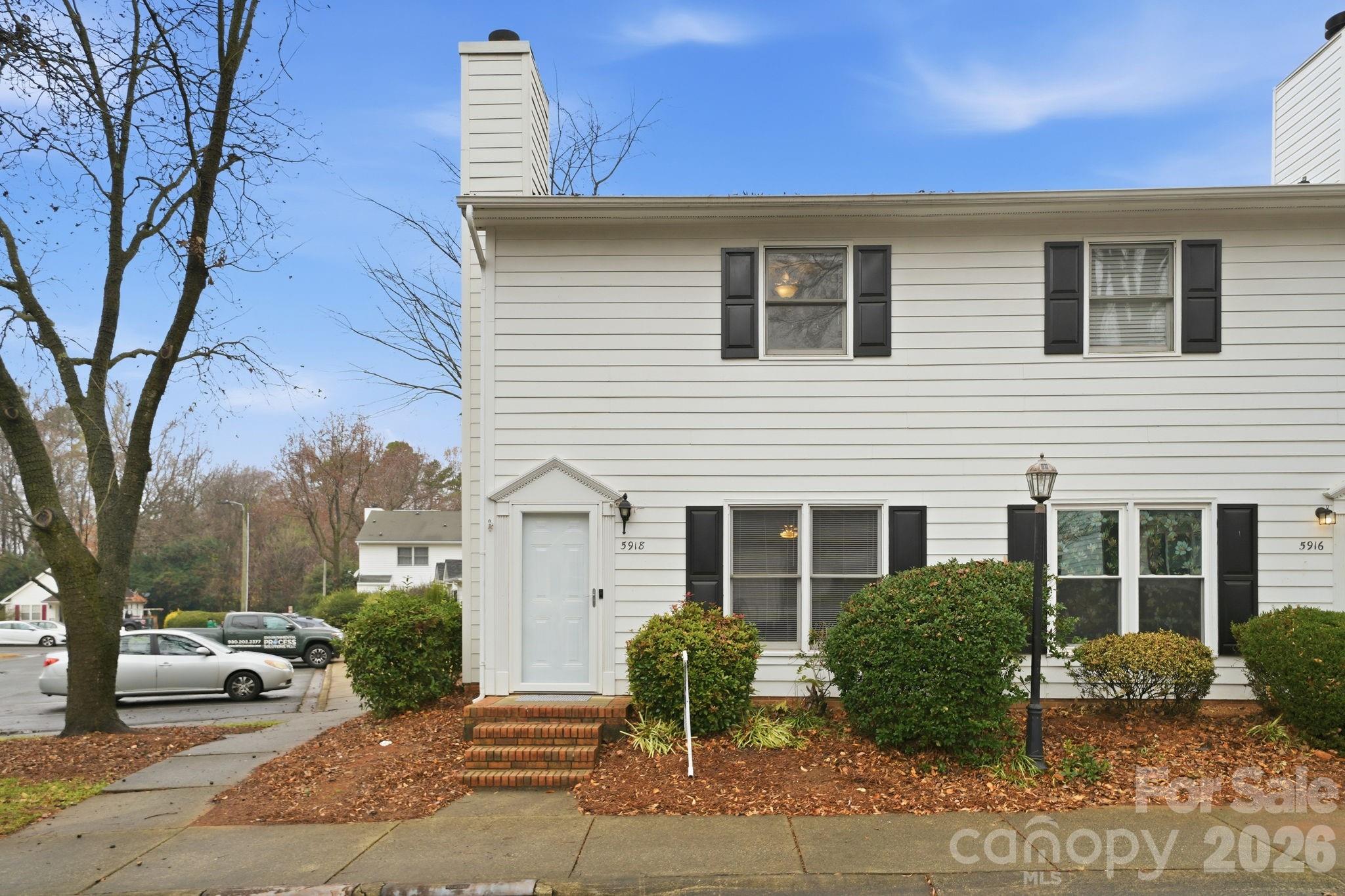 Oakdale Place - Residential