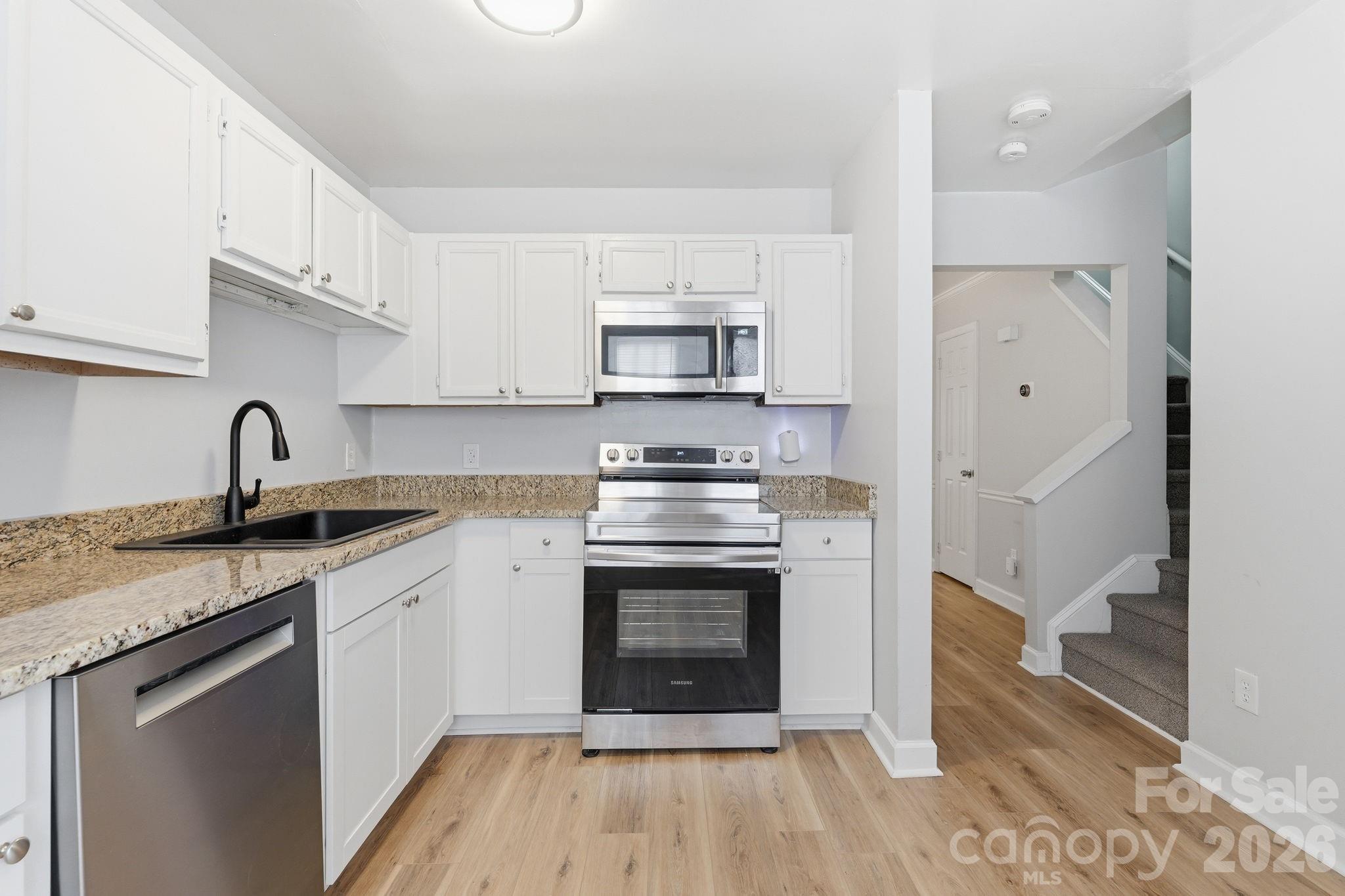 Oakdale Place - Residential