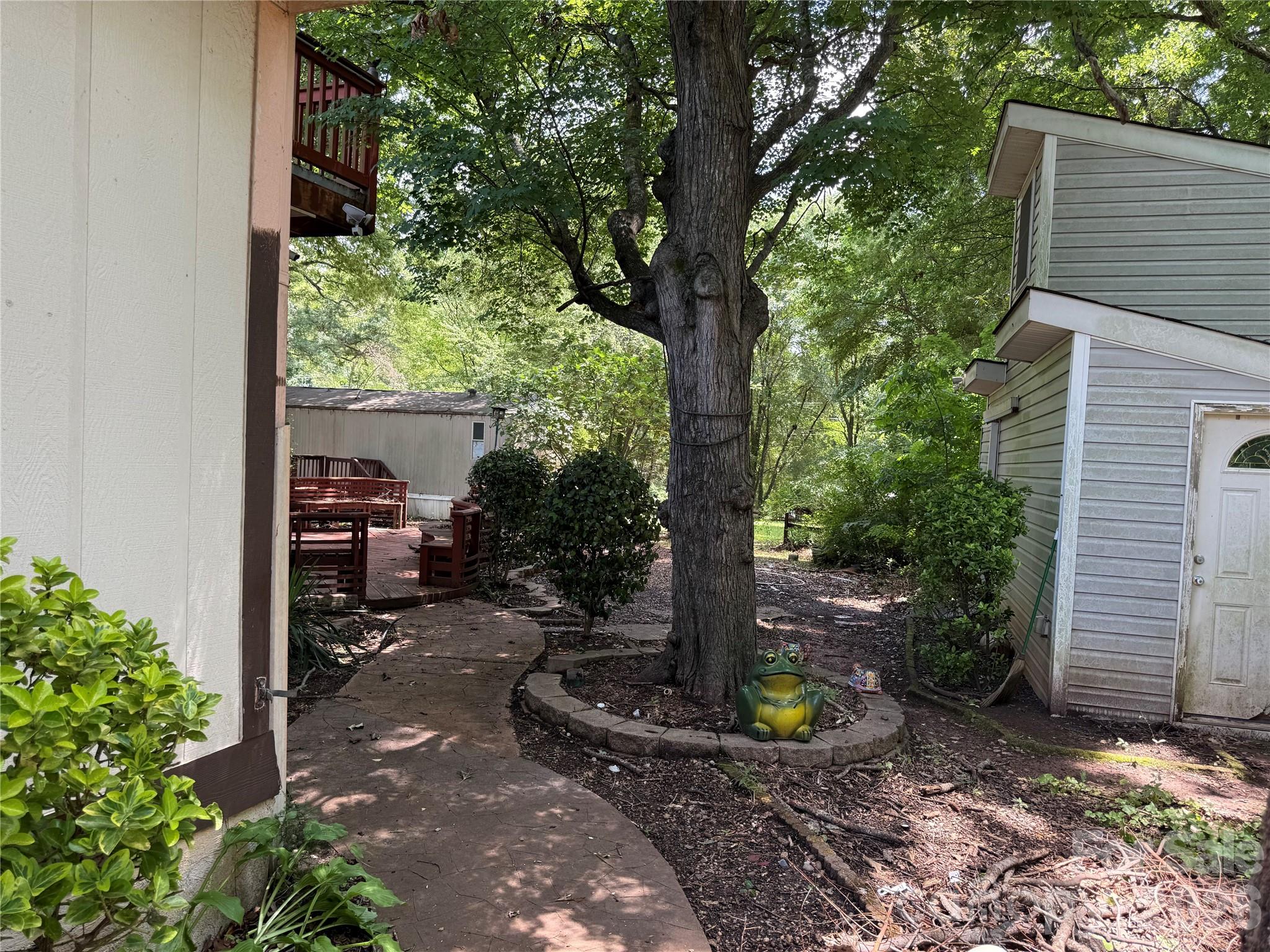 Fern Forest - Residential