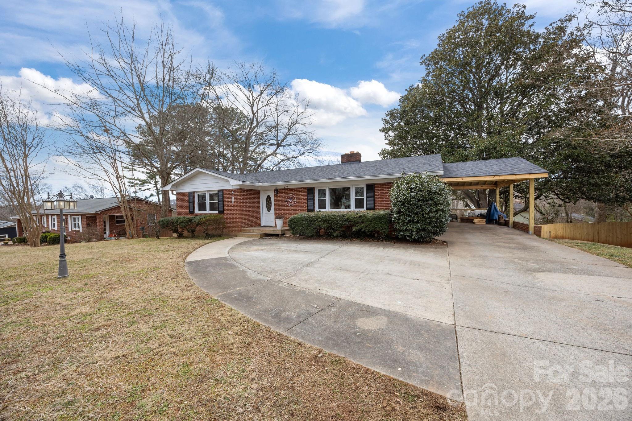Hillcrest - Residential