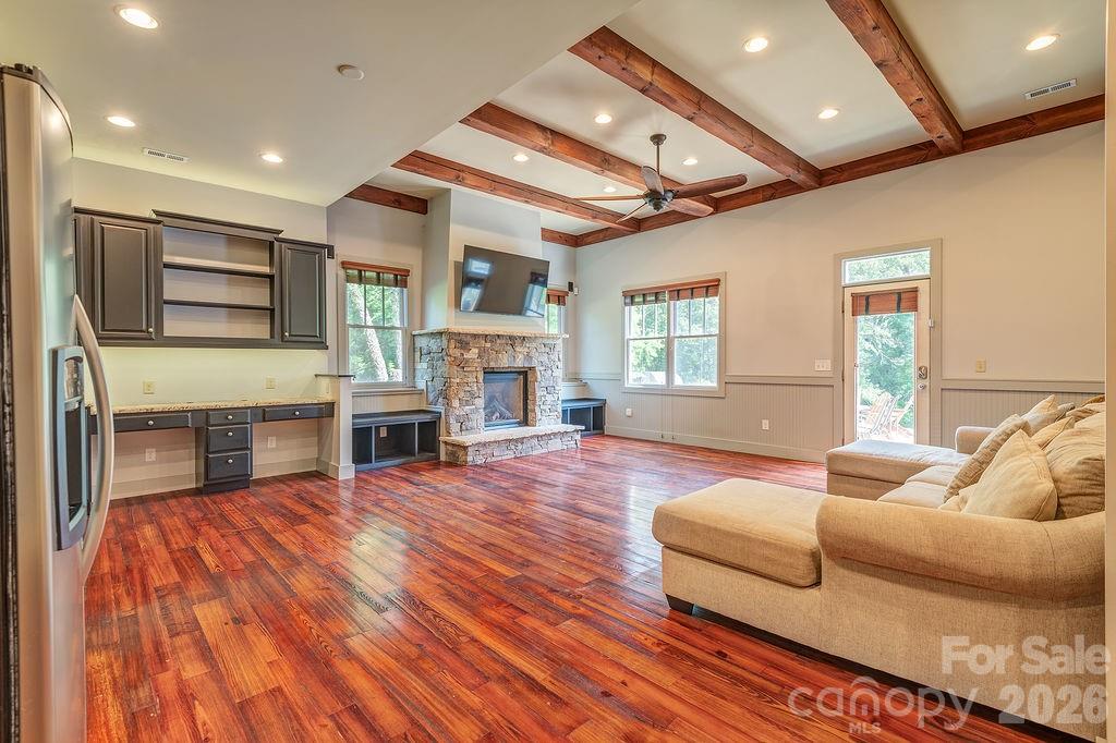 Skytop Farm - Residential