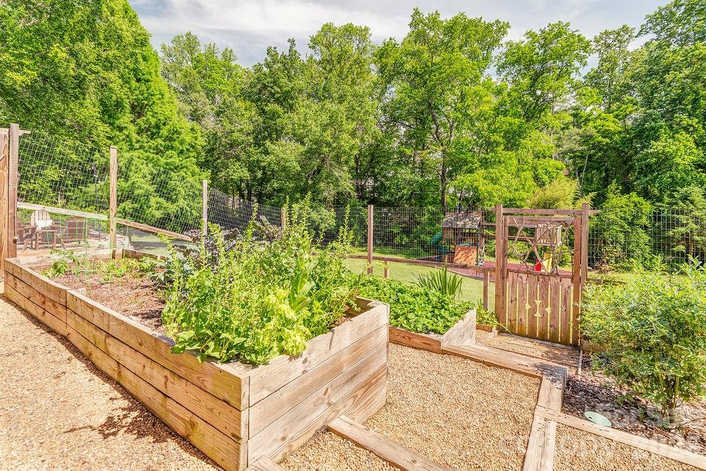 Skytop Farm - Residential