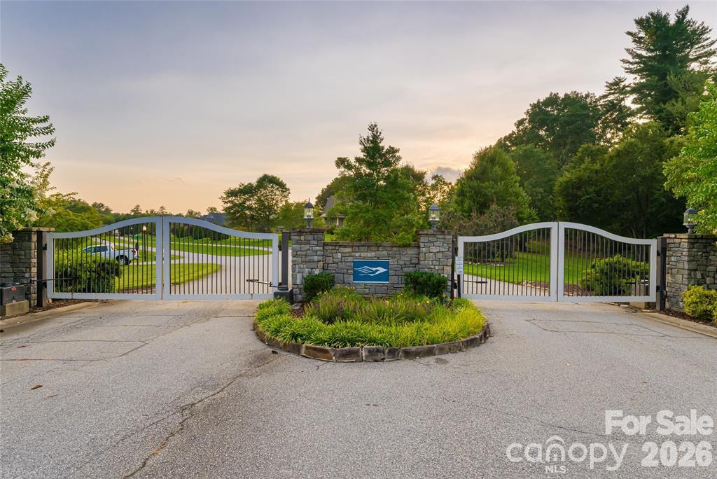 Skytop Farm - Residential
