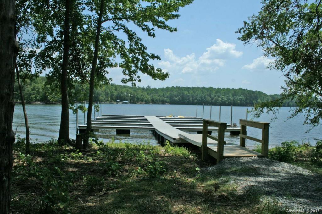 Lakepoint - Land