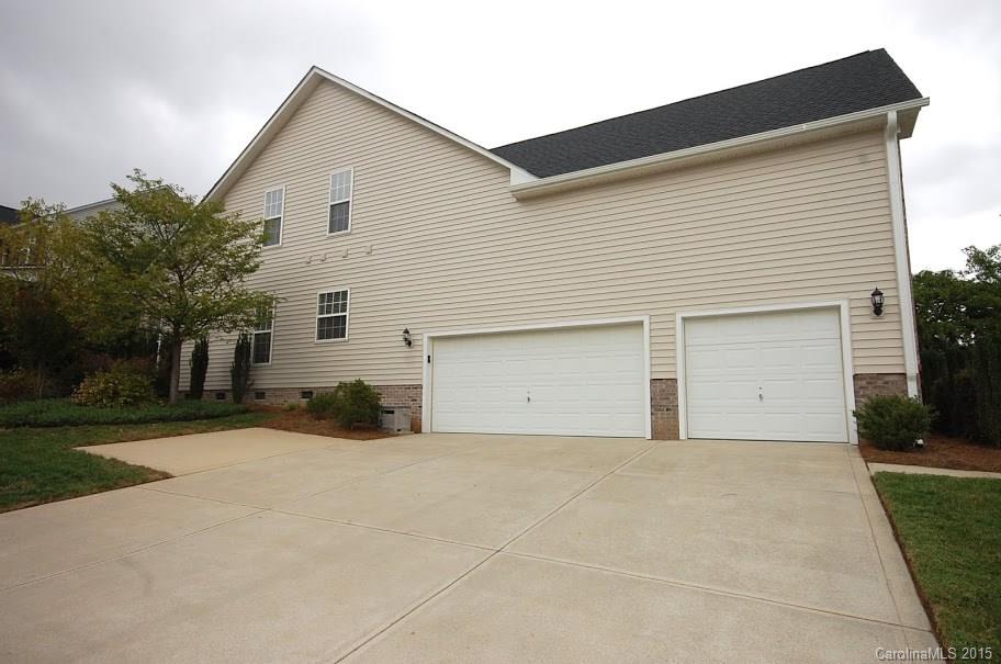 Sutton Place - Residential