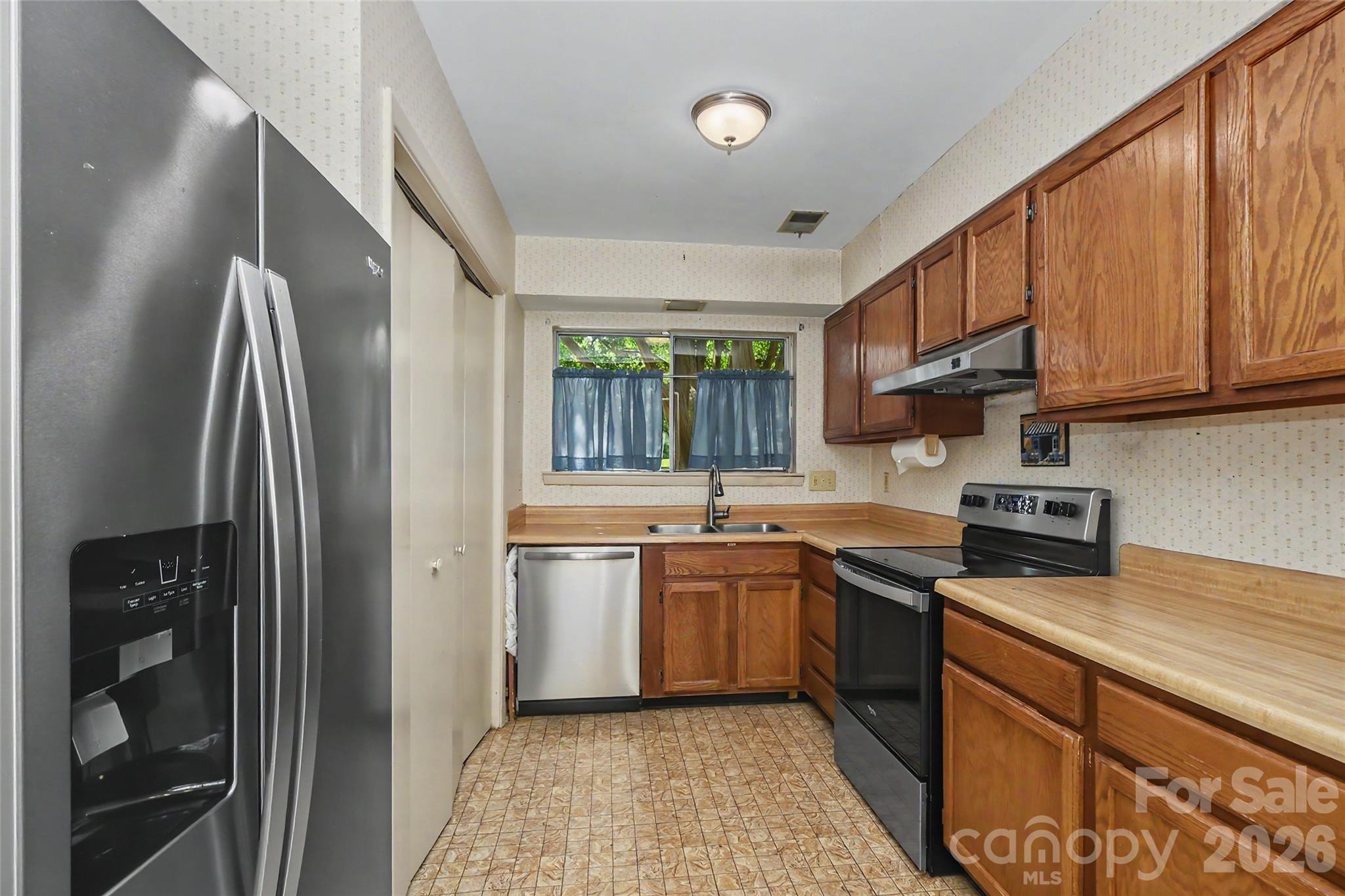 Sardis Cove - Residential