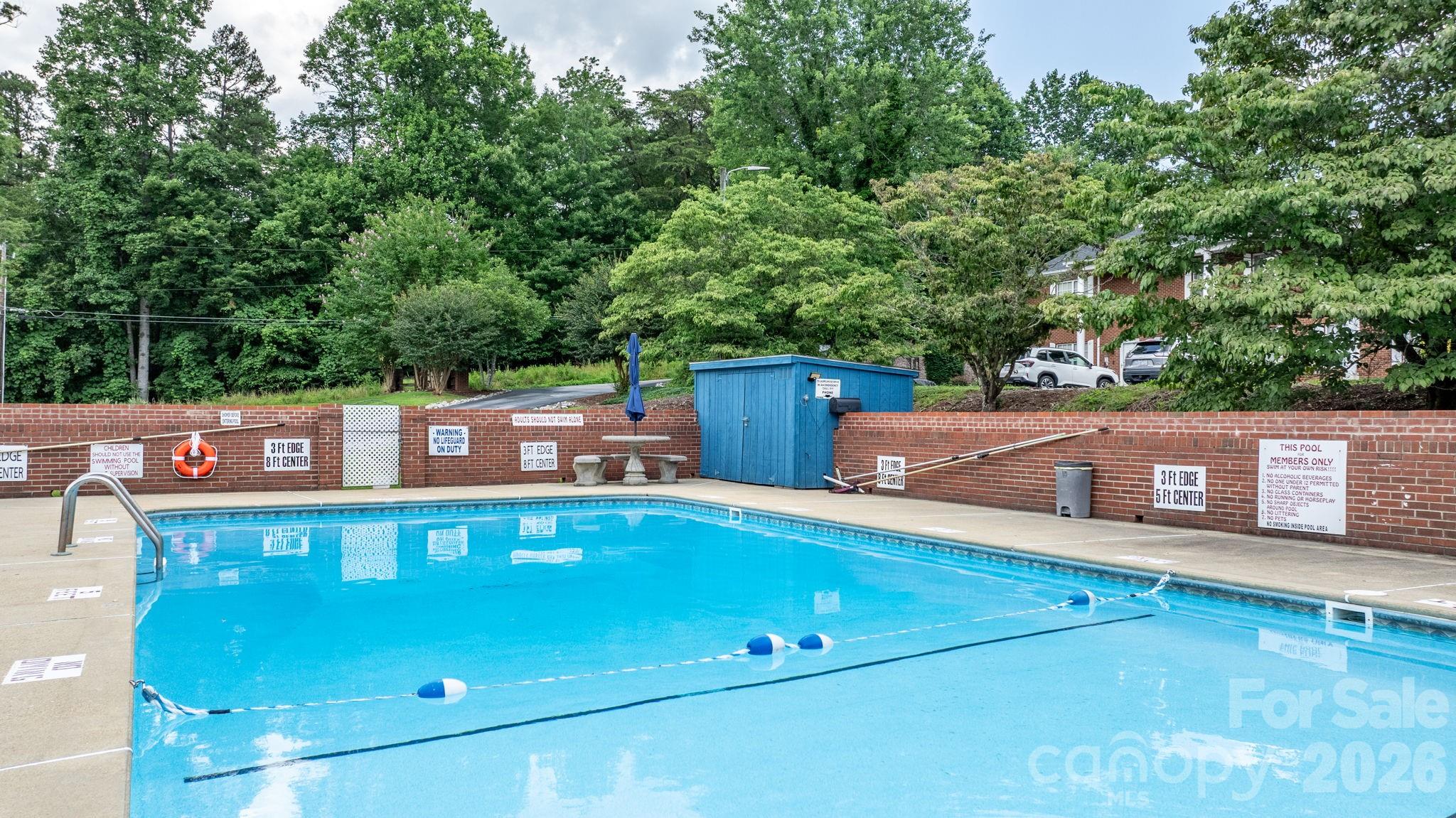 Laurelwood - Residential