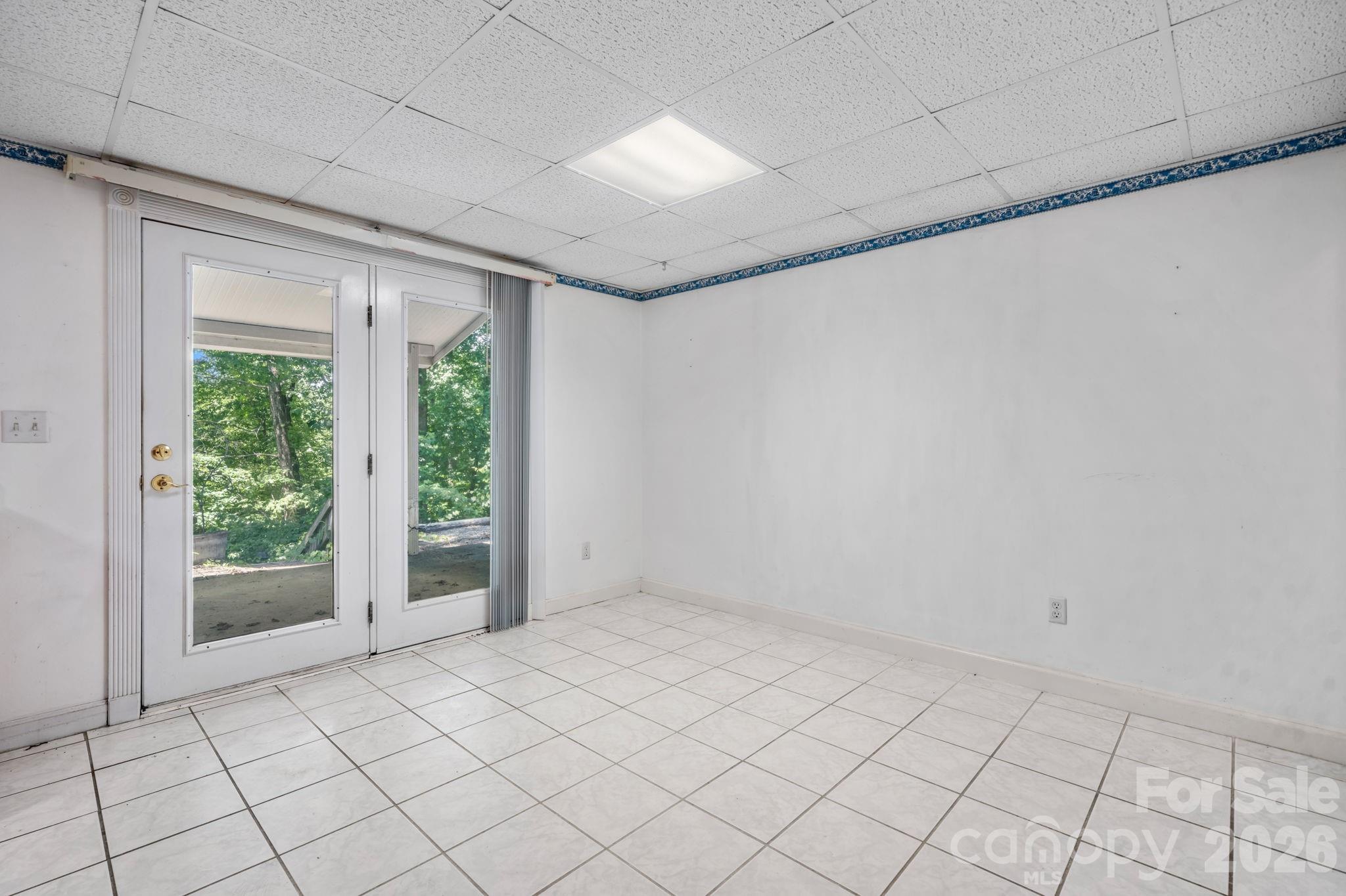 Laurelwood - Residential