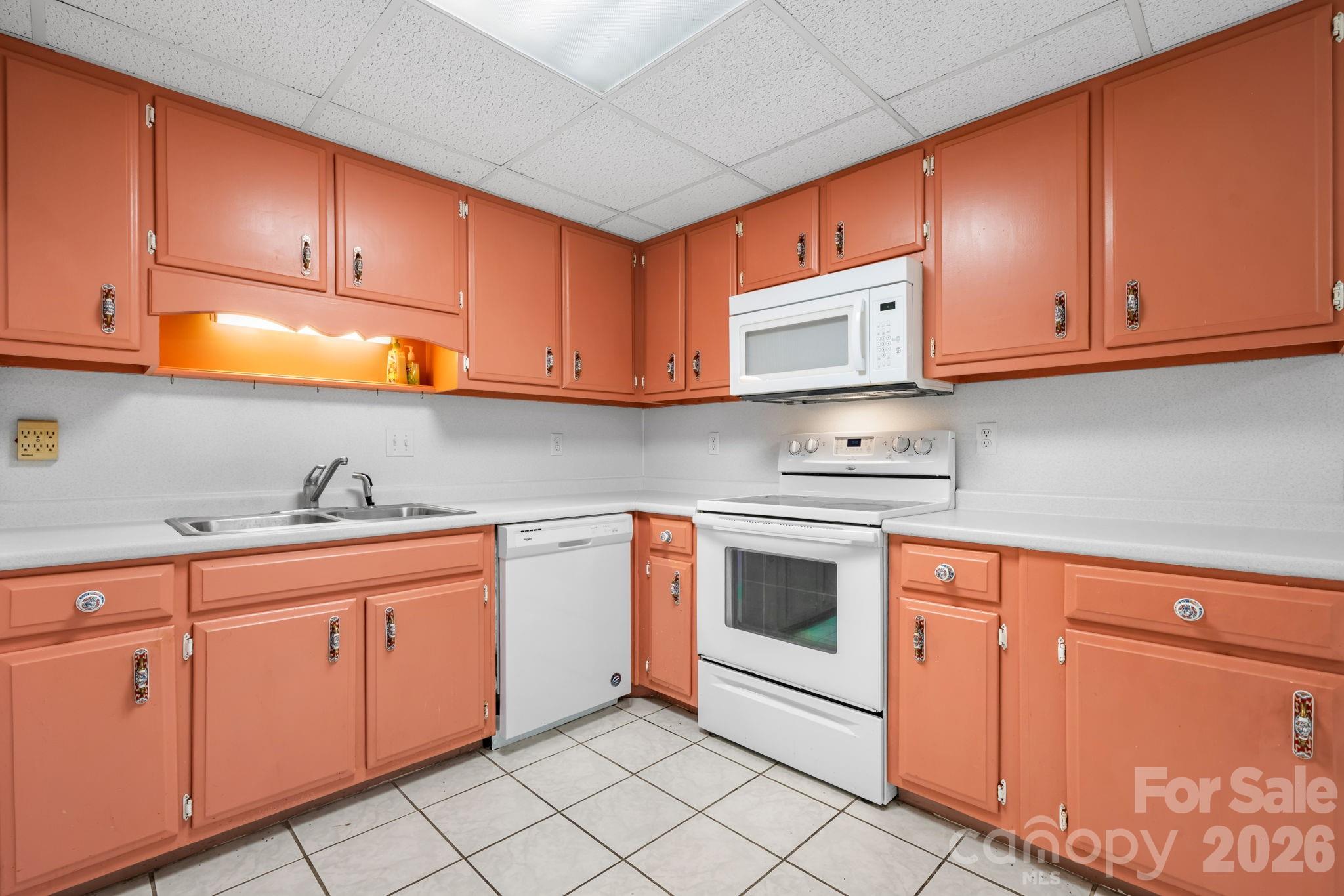 Laurelwood - Residential