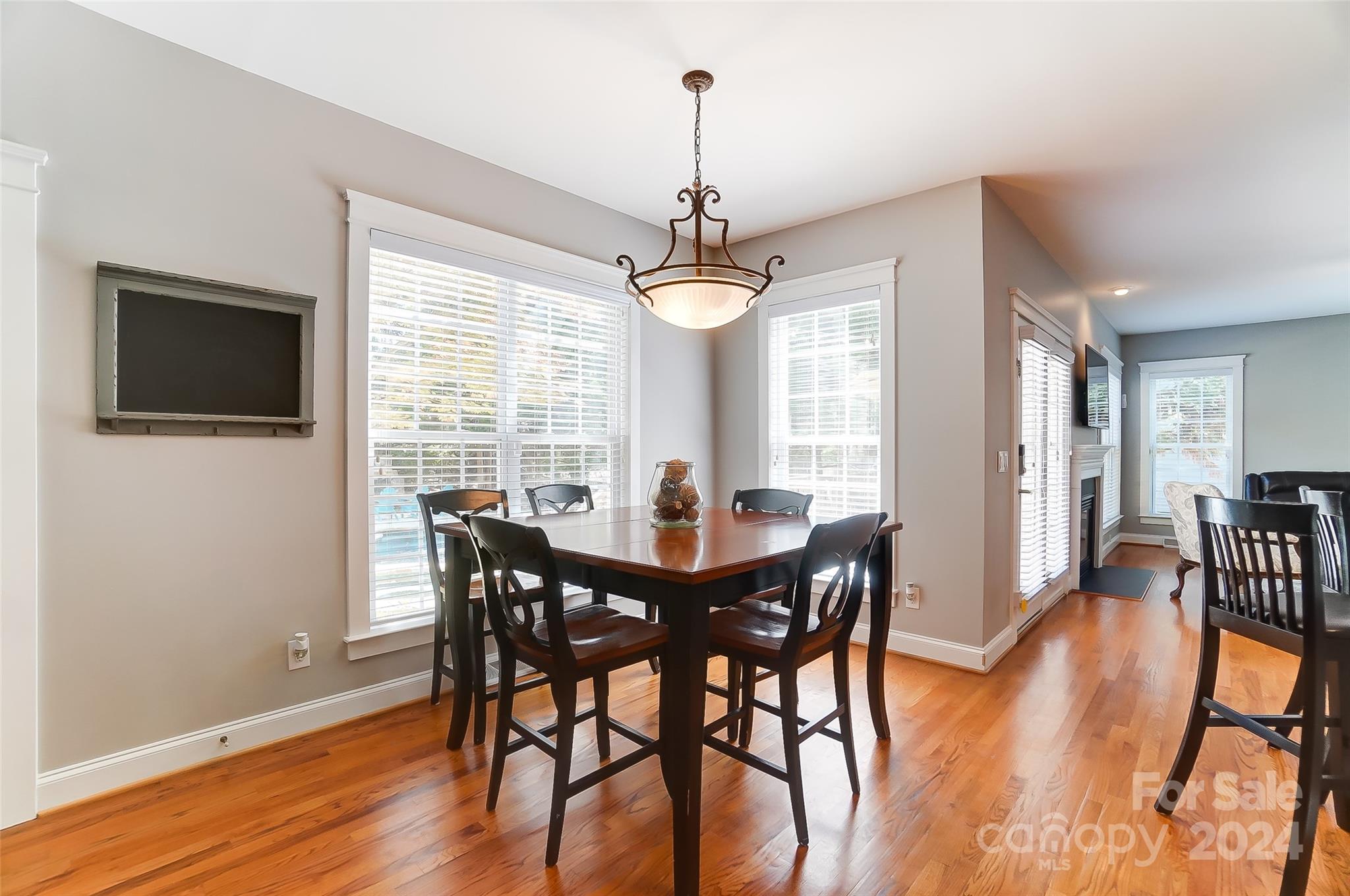 Lakeshore - Residential