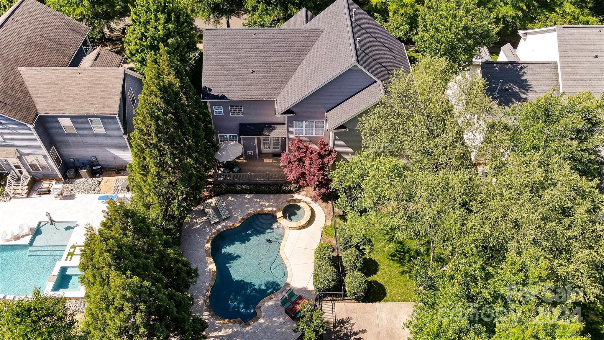 Lakeshore - Residential