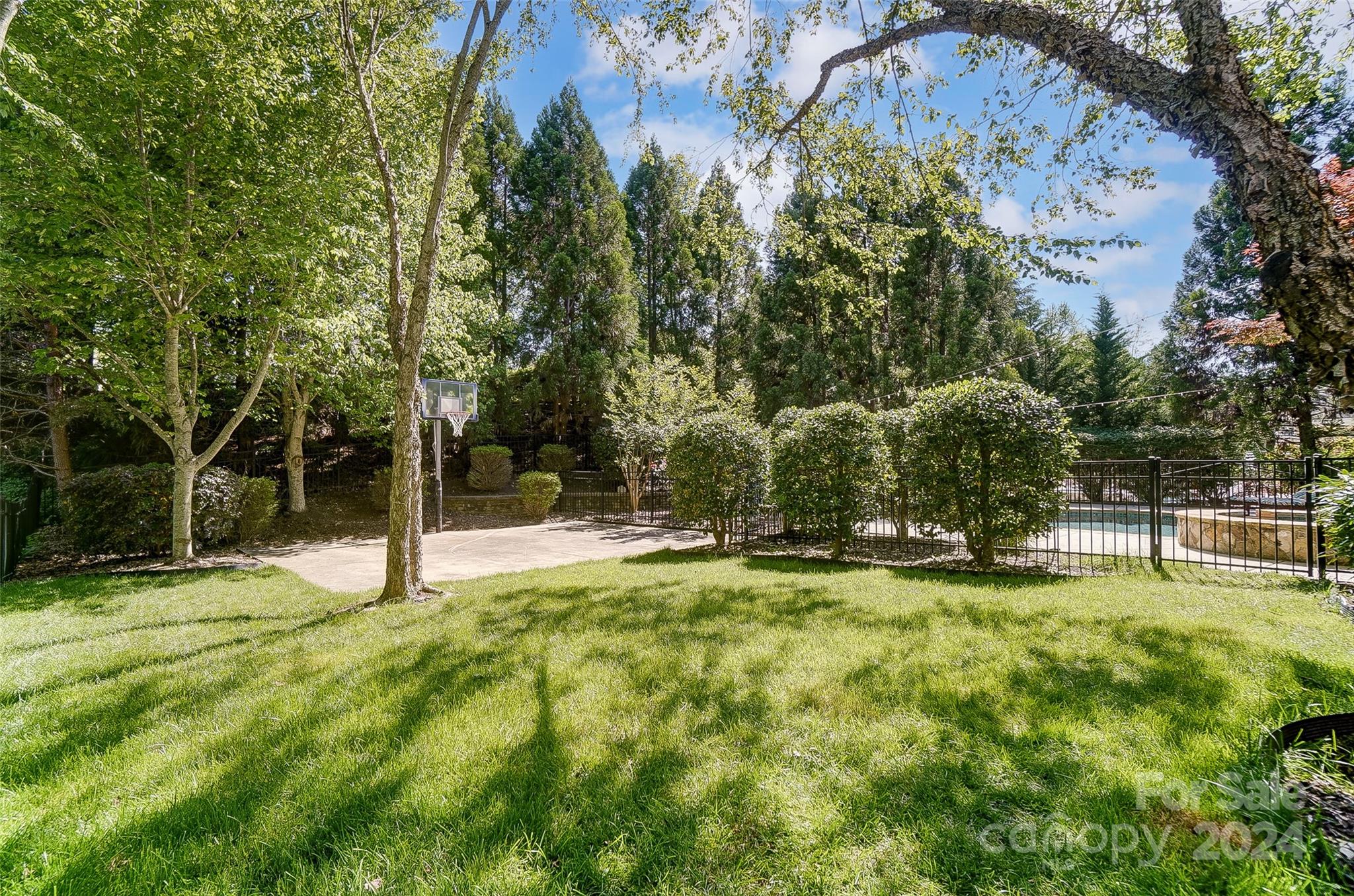 Lakeshore - Residential