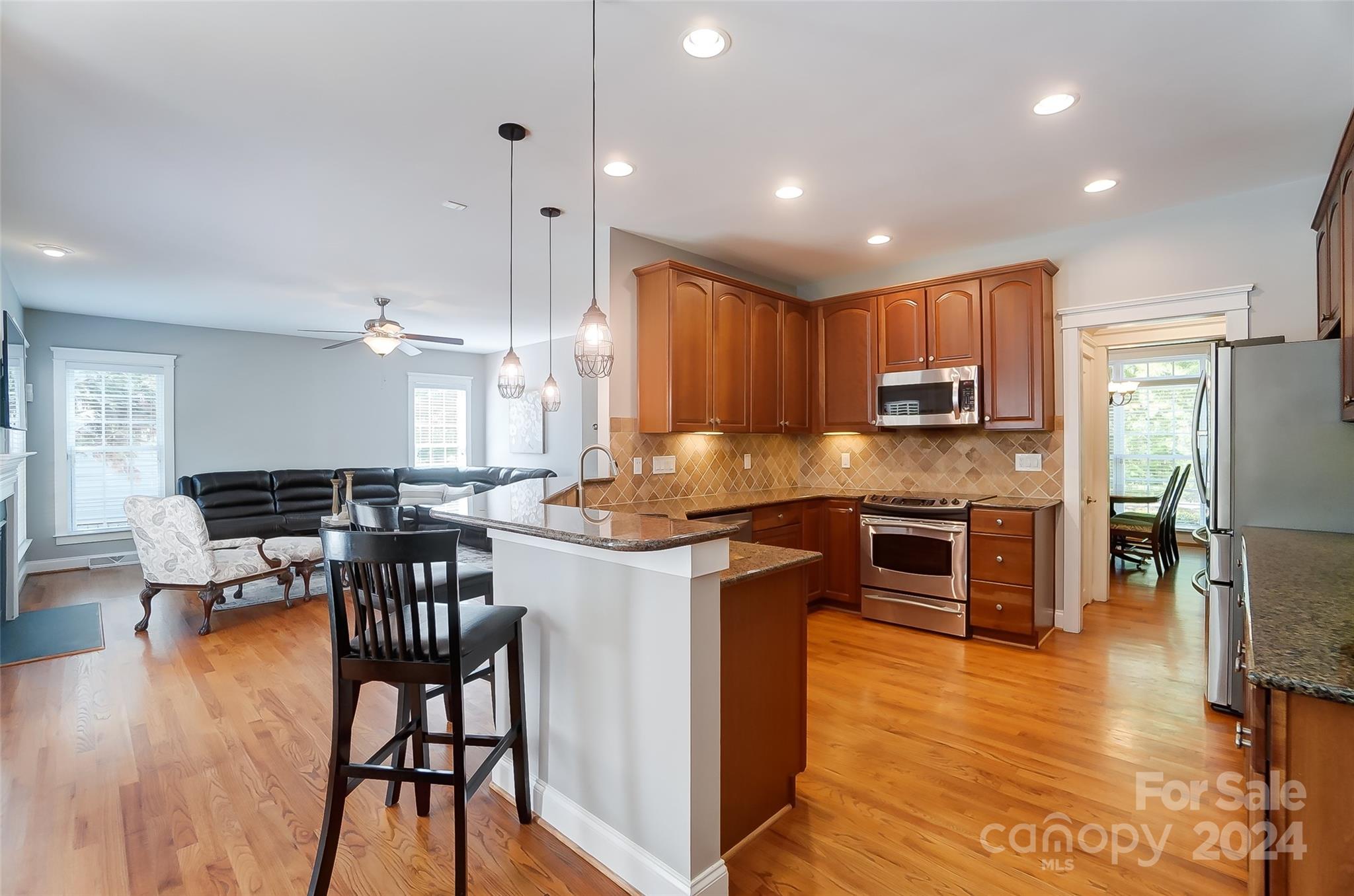 Lakeshore - Residential