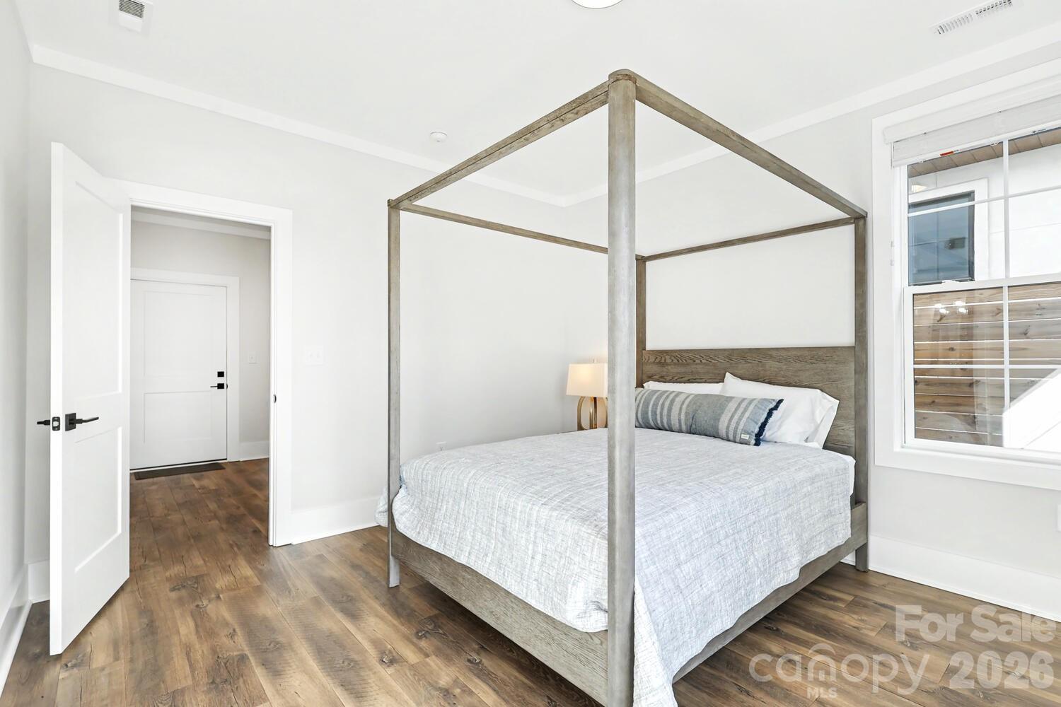 Elizabeth - Residential
